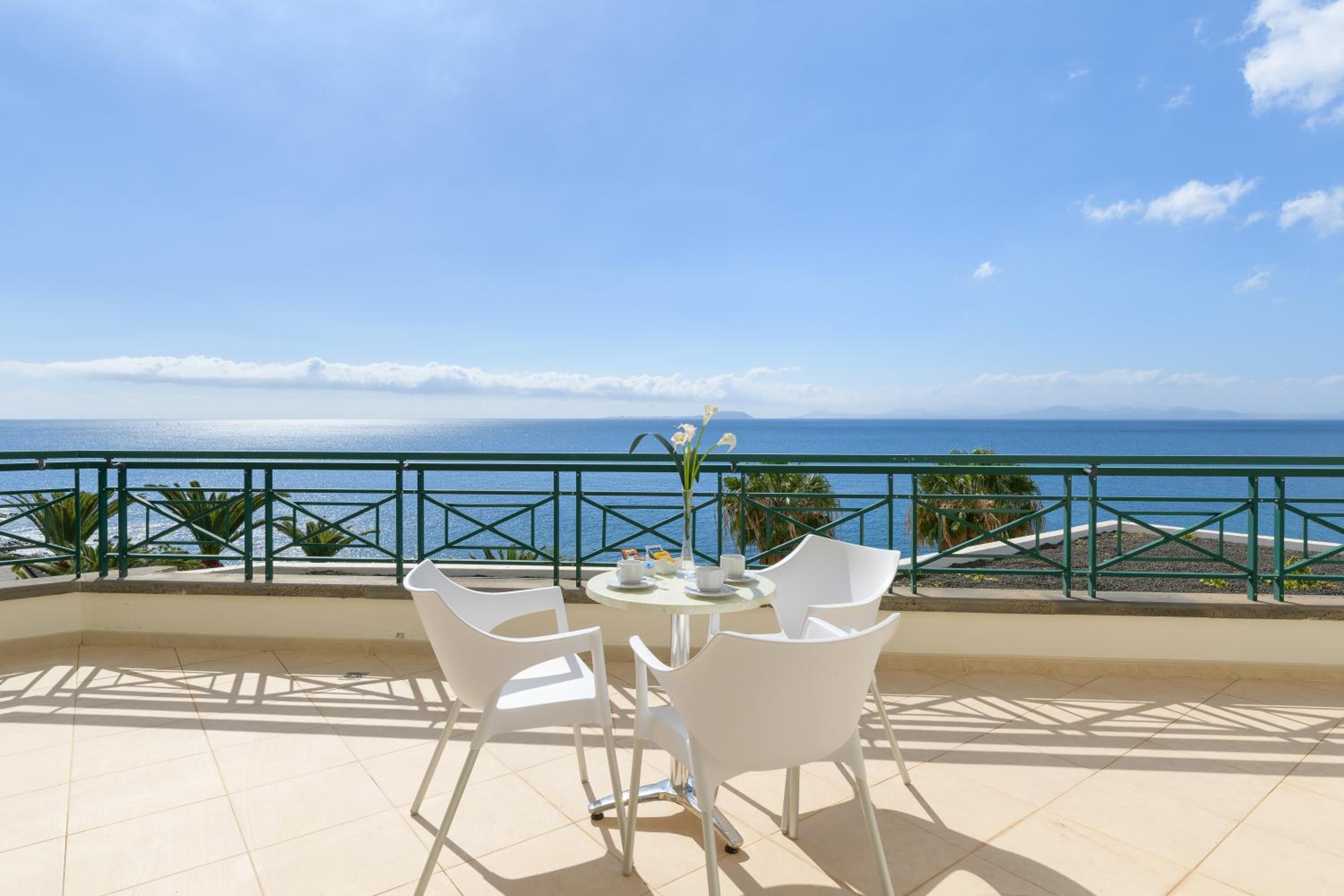 Suite with Sea View photo 2