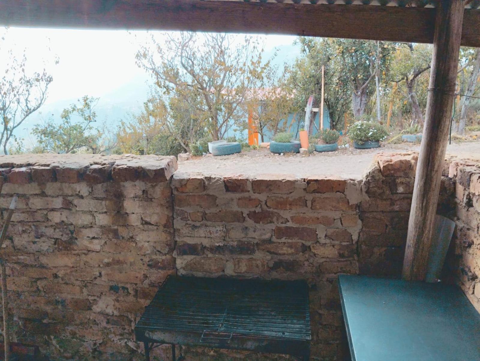 Three-Bedroom House photo 2