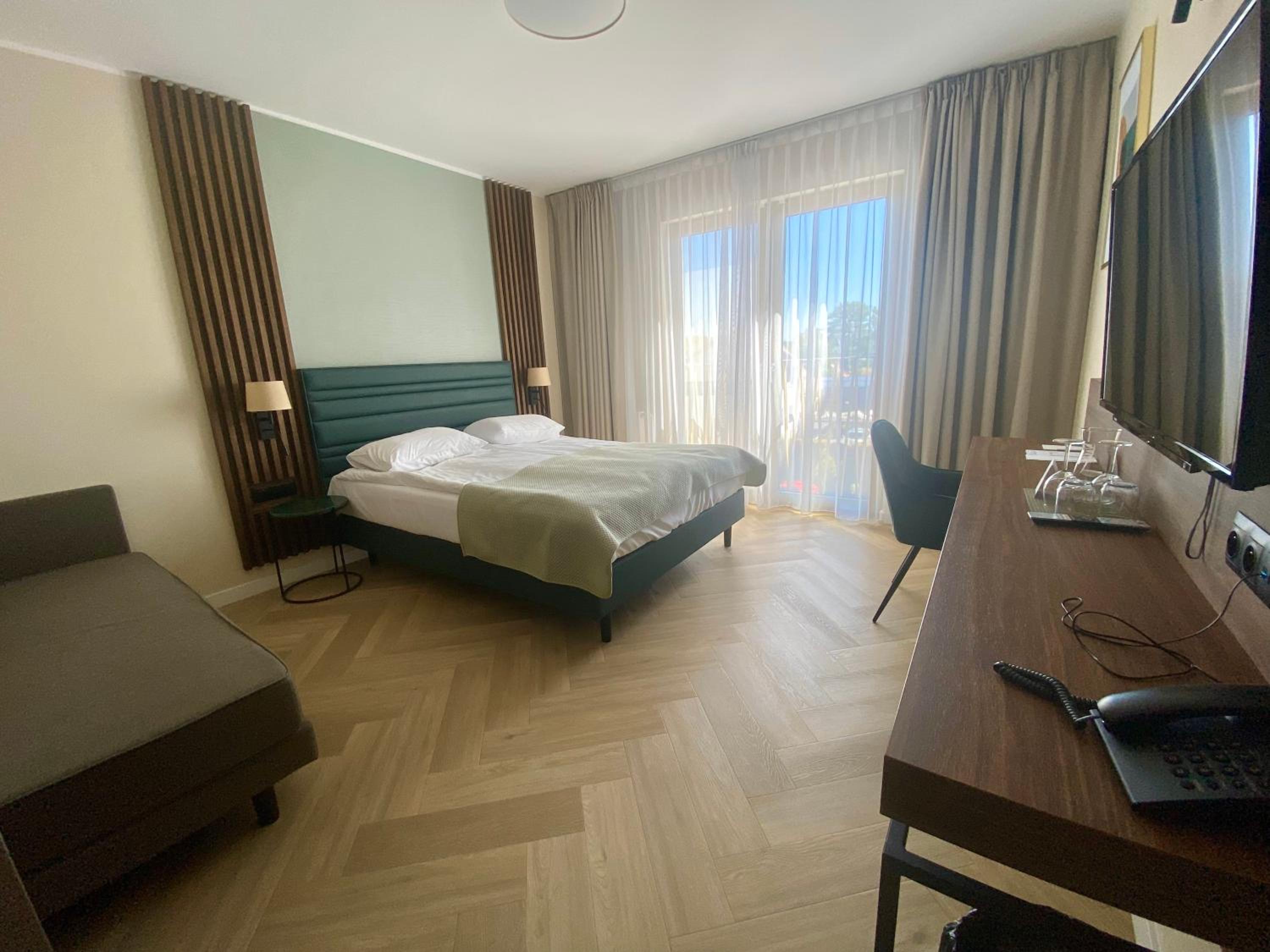Deluxe Double Room photo 2