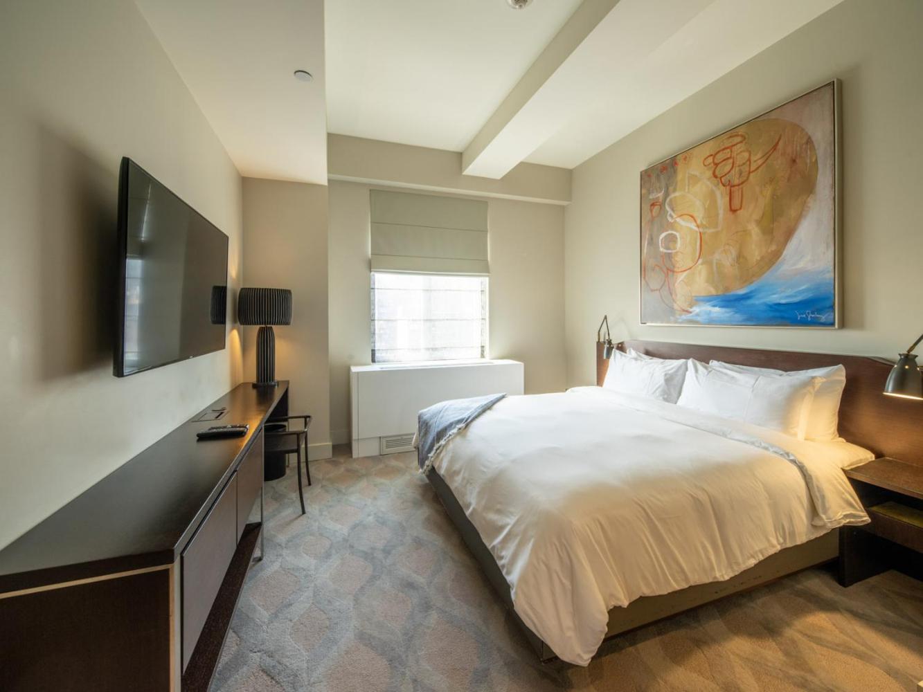 Two-Bedroom Suite photo 2