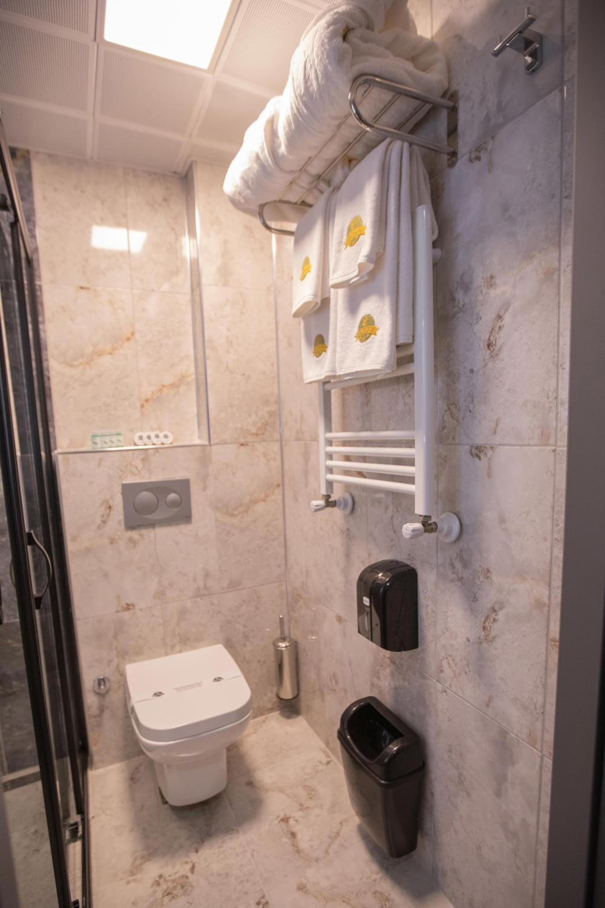 Suite with Sea View - Photo 6
