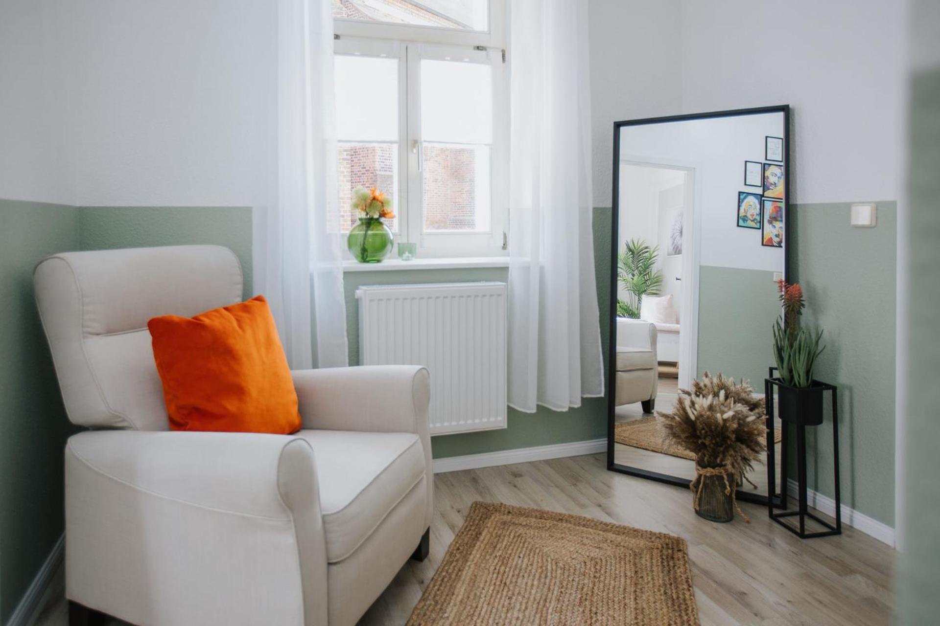 One-Bedroom Apartment photo 2