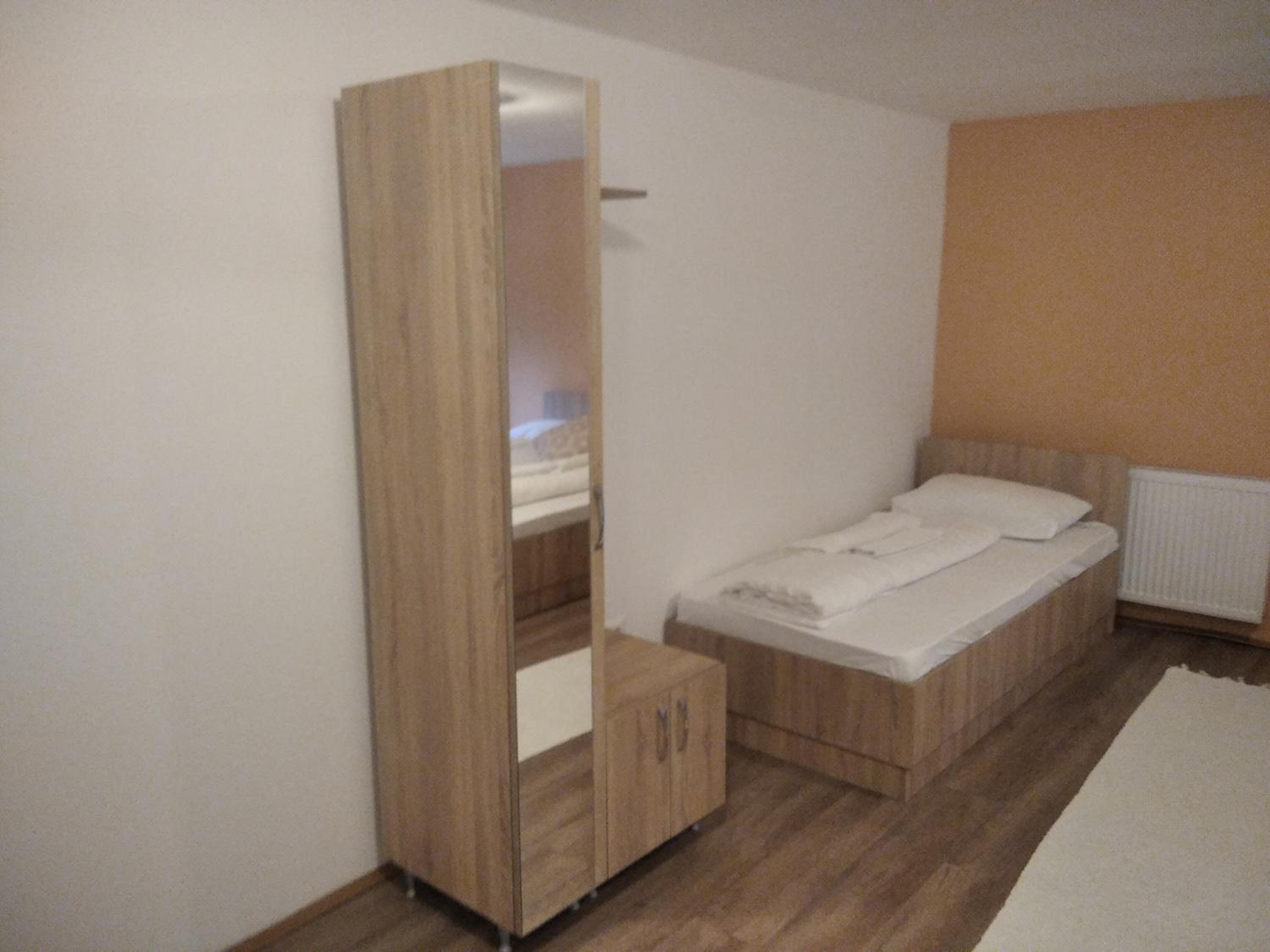 Standard Triple Room photo 3