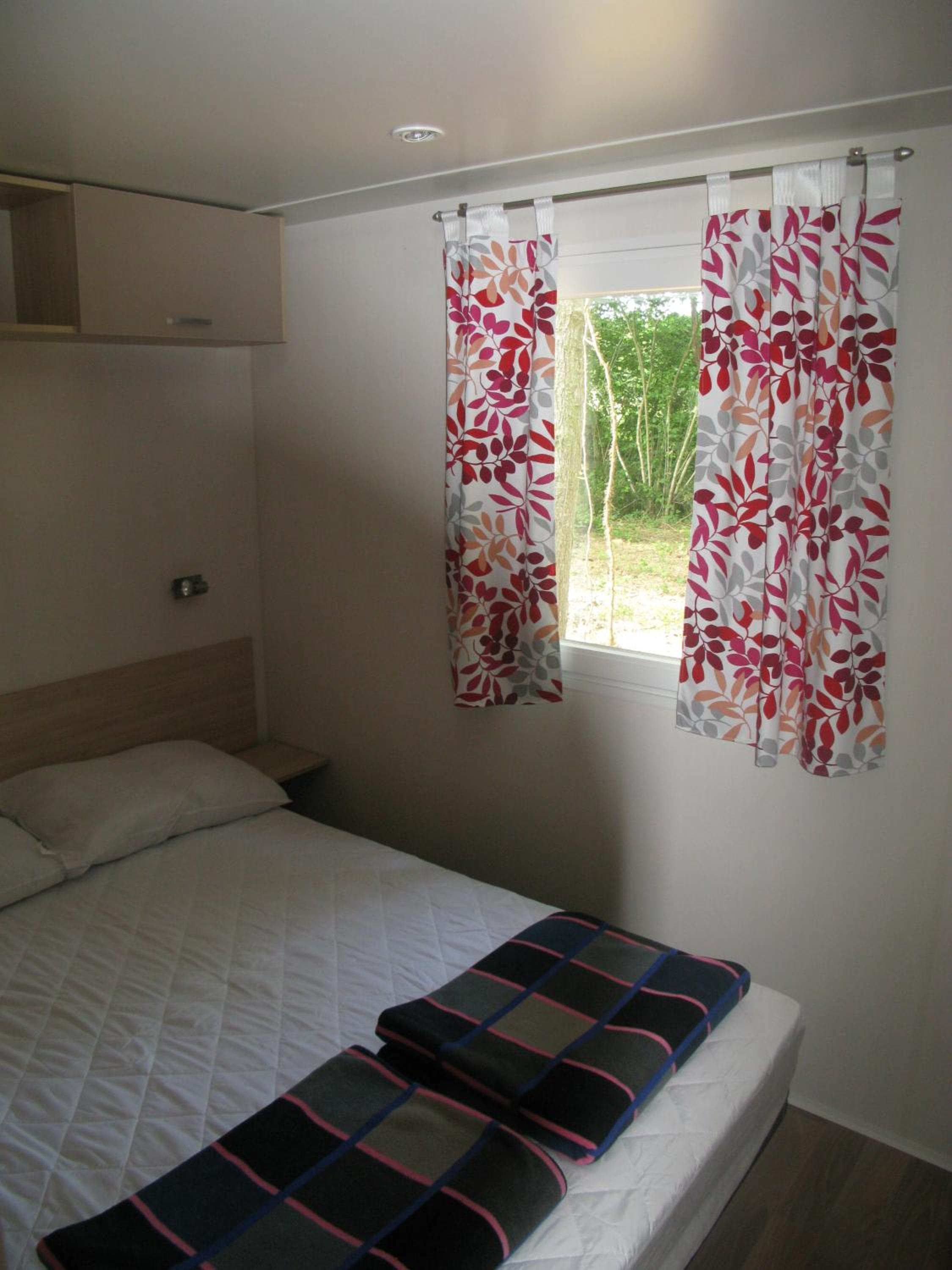 Bungalow photo 1