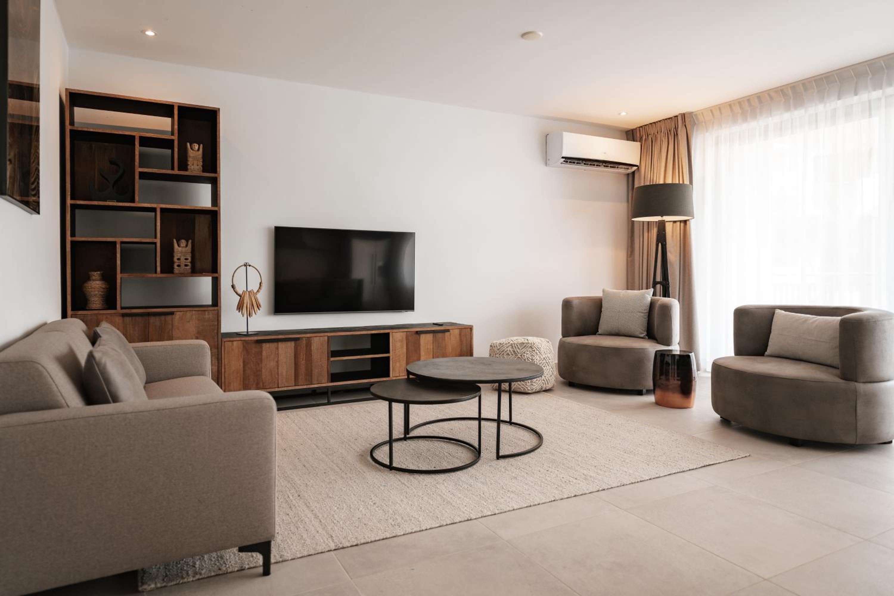 Penthouse de Luxo com 2 Quartos no The Breeze