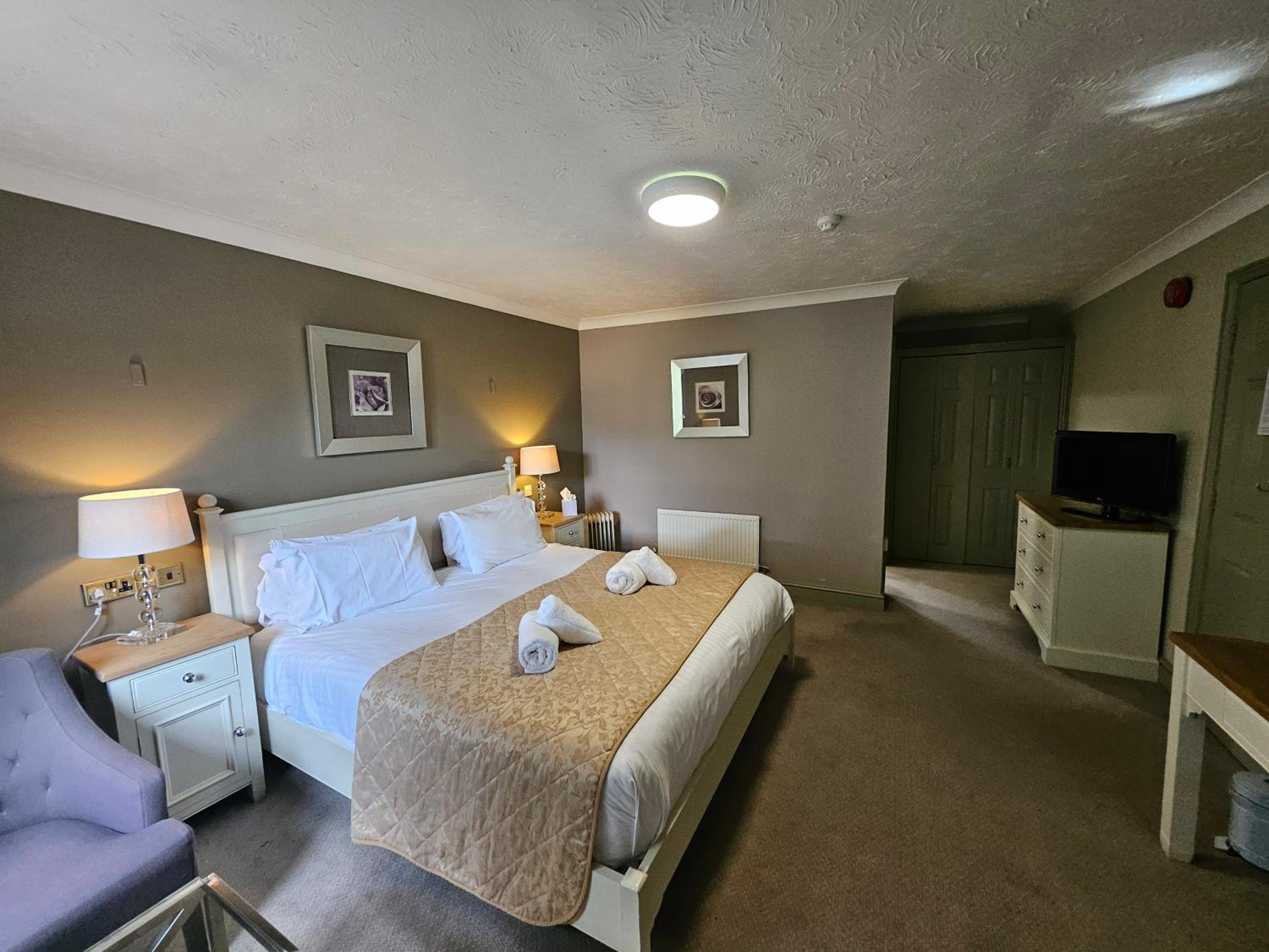Executive Double Room - Photo 7