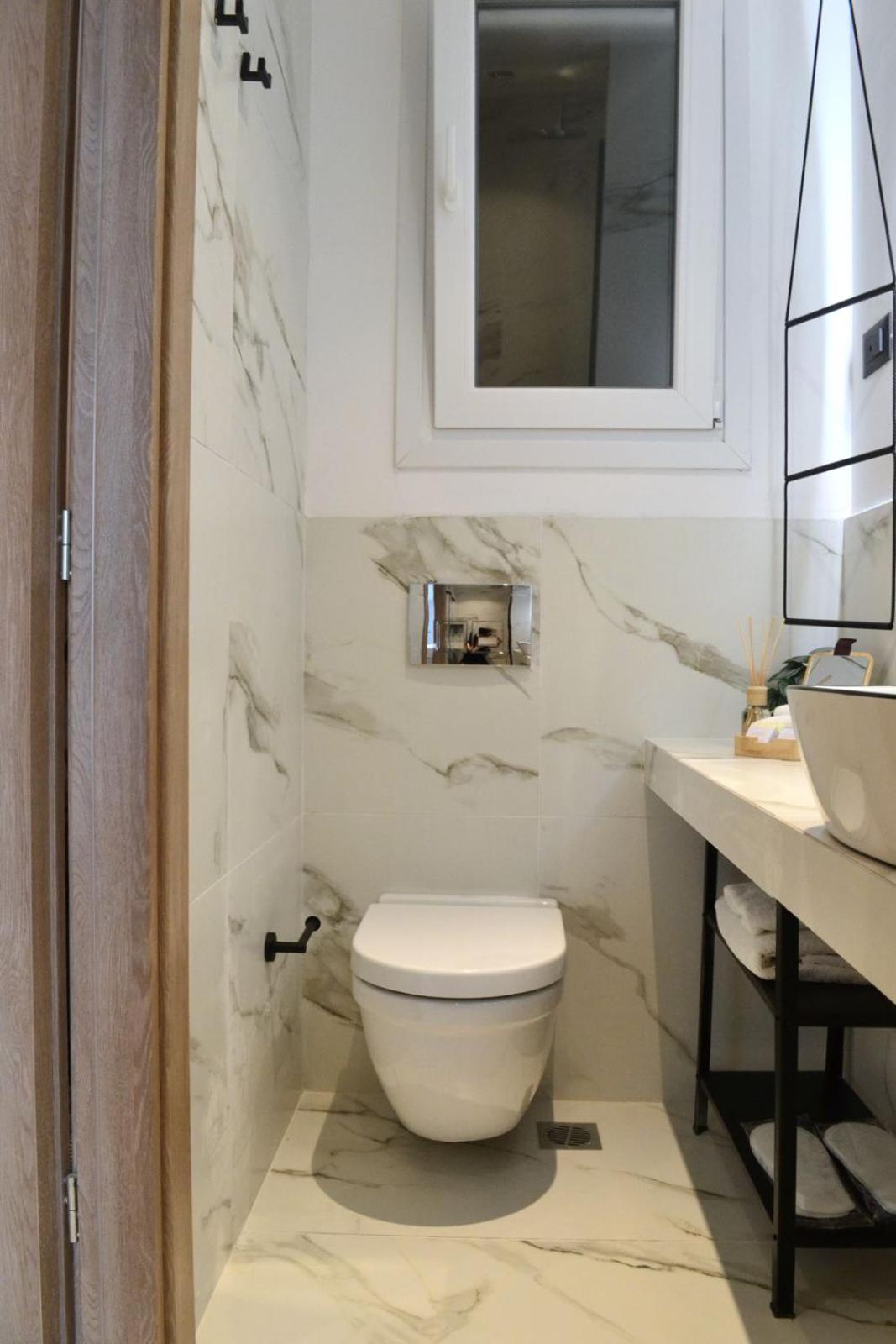 Executive Interconnecting Suite with Acropolis View