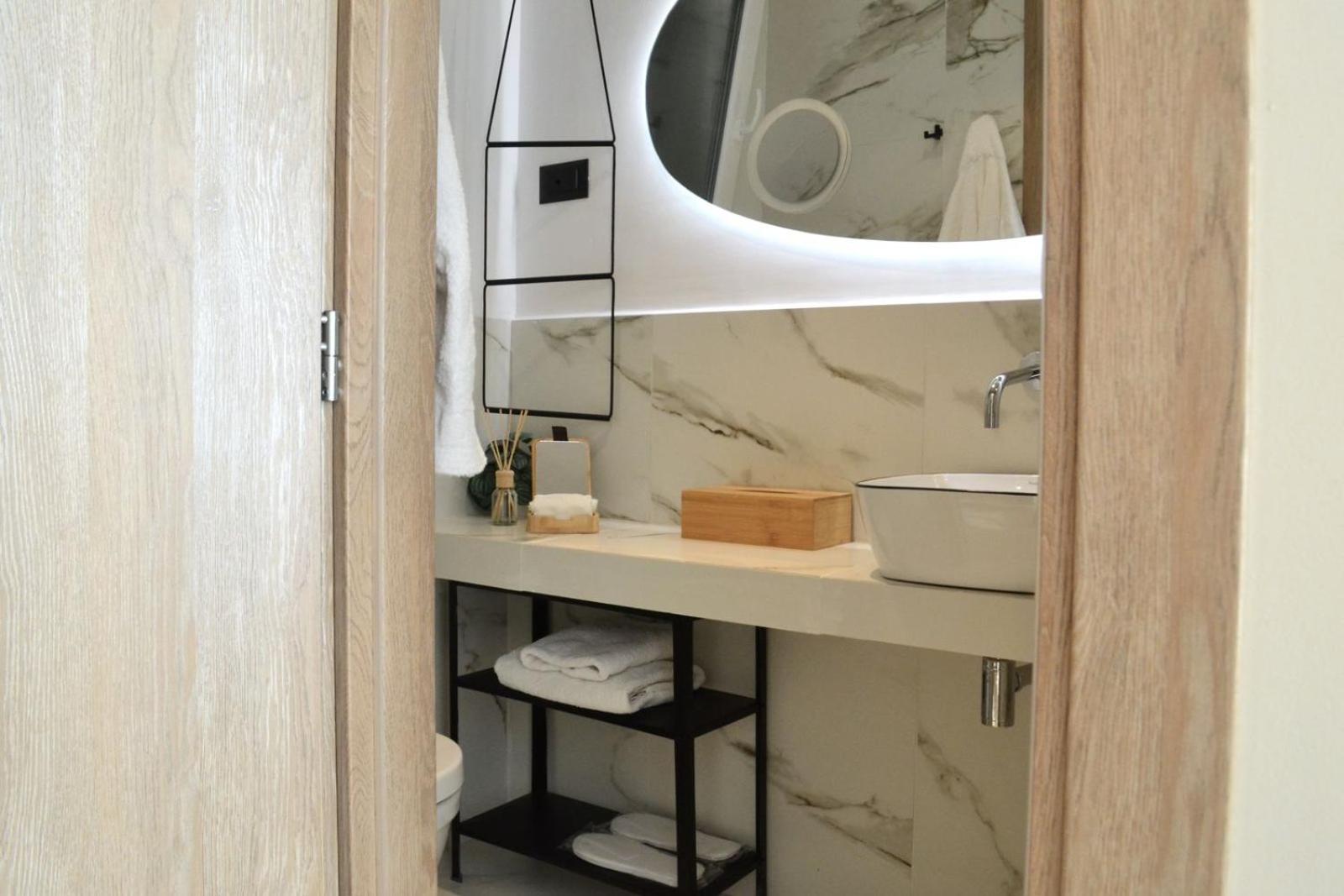 Executive Interconnecting Suite with Acropolis View