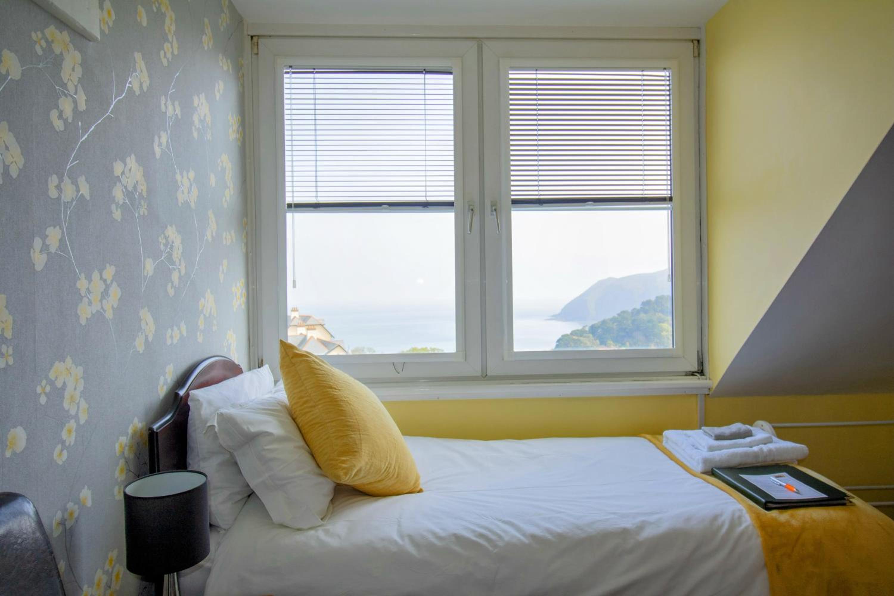 Single Room with Sea View photo 3