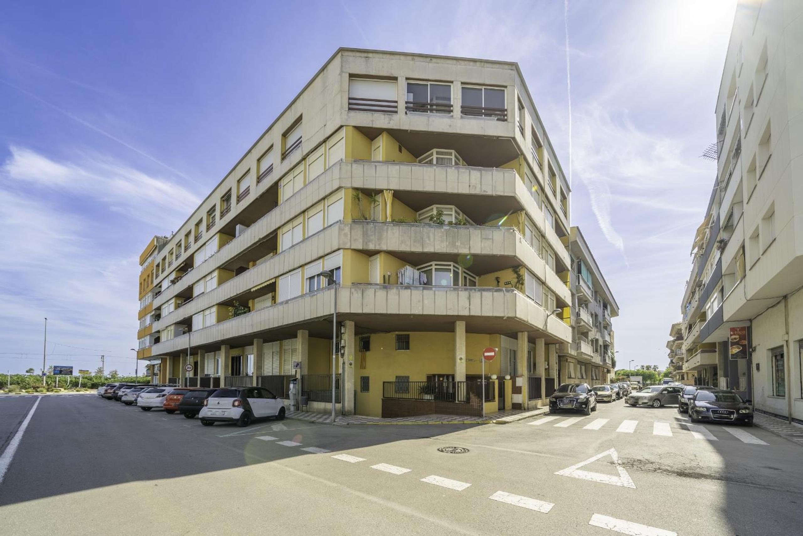 Two-Bedroom Apartment with Ocean View photo 3