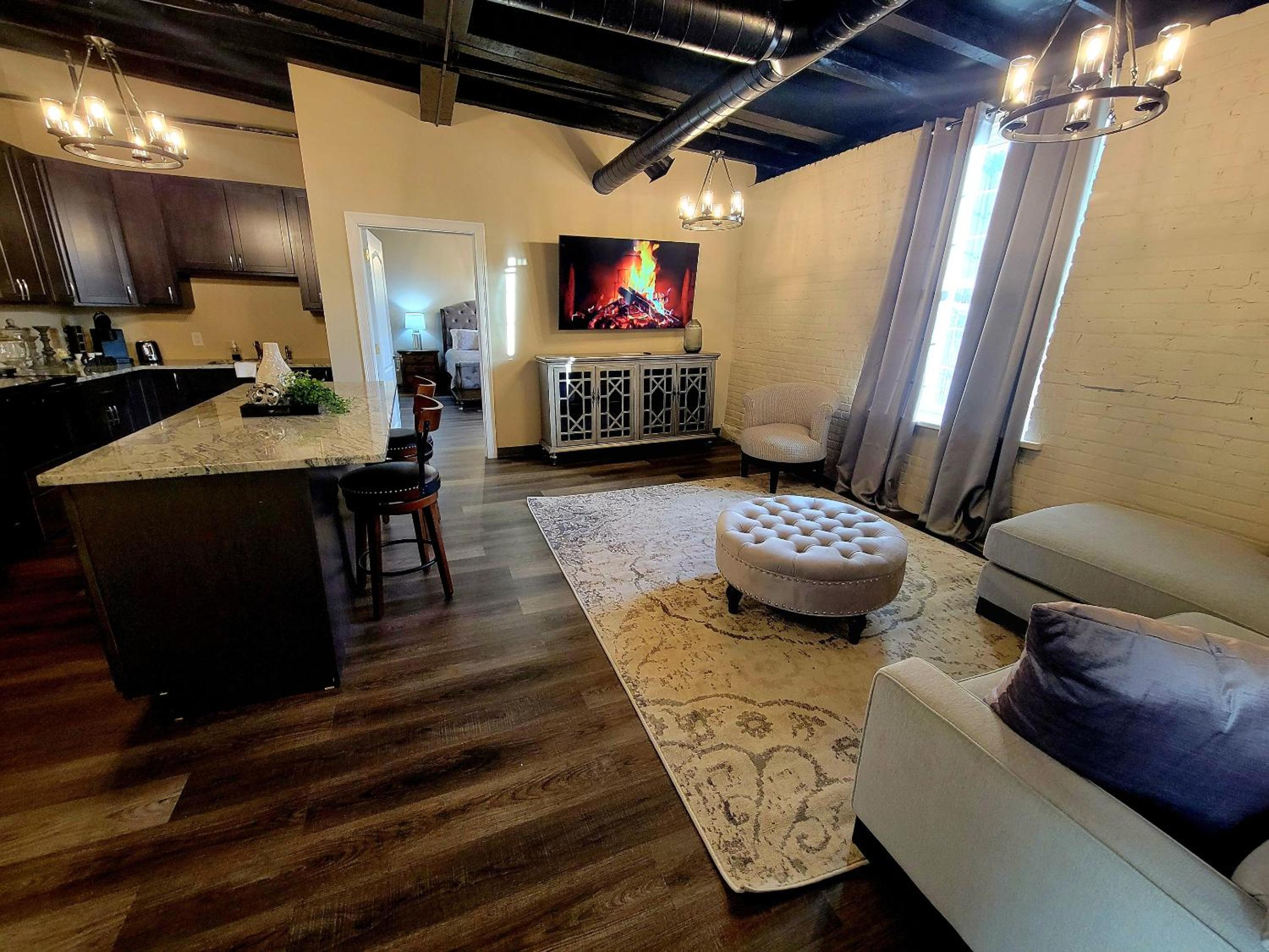 Two-Bedroom Apartment with River View photo 3