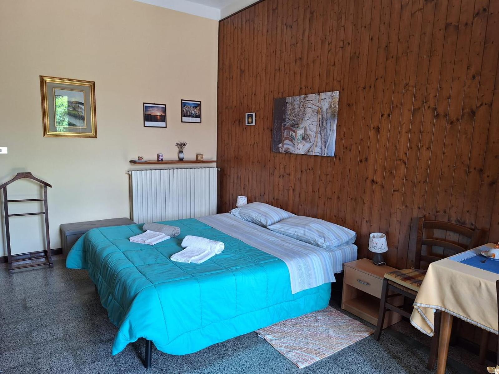 Standard King Room - Photo 1