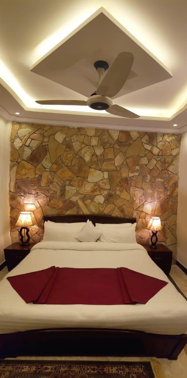 Standard Suite
