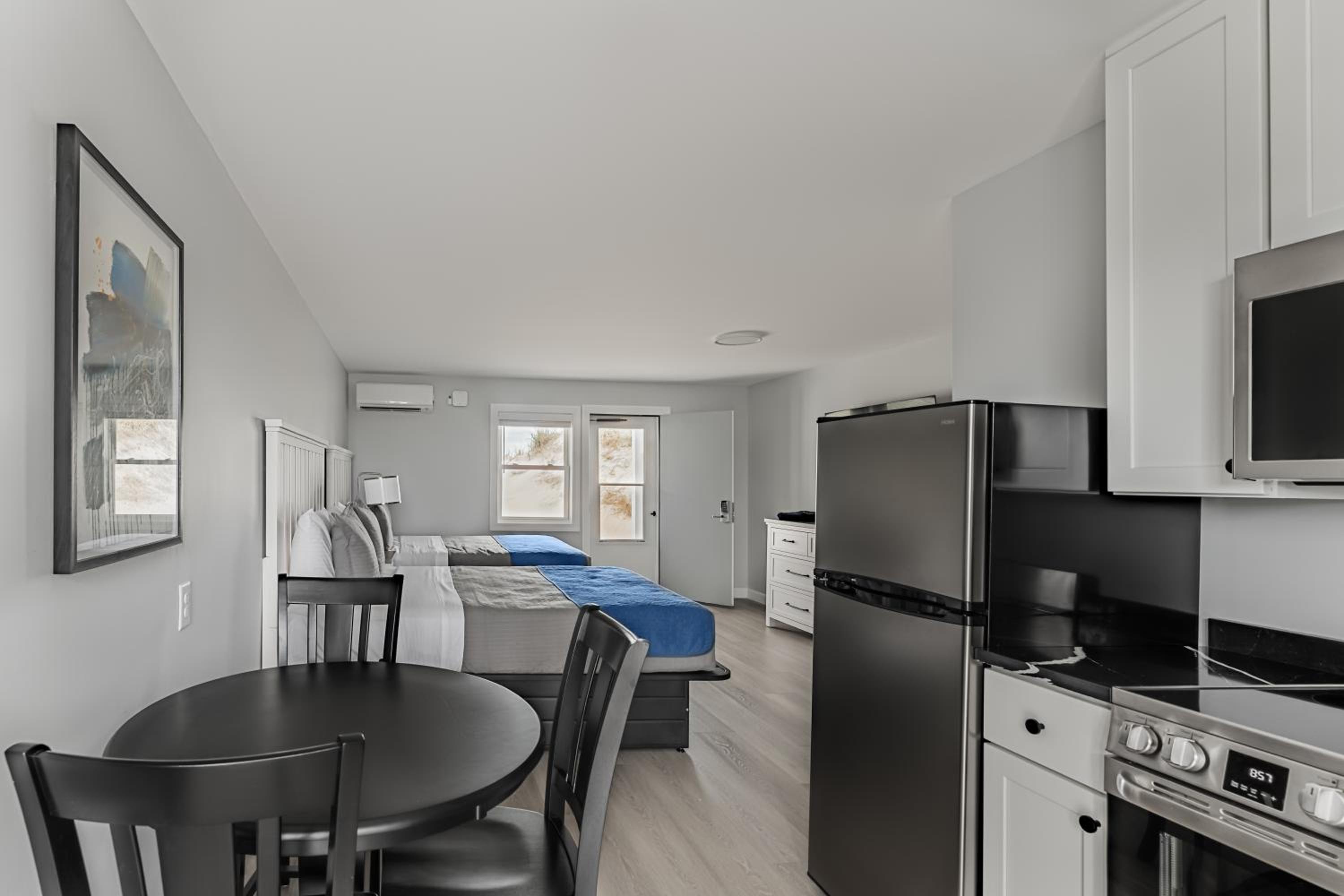 Deluxe Suite with Sea View