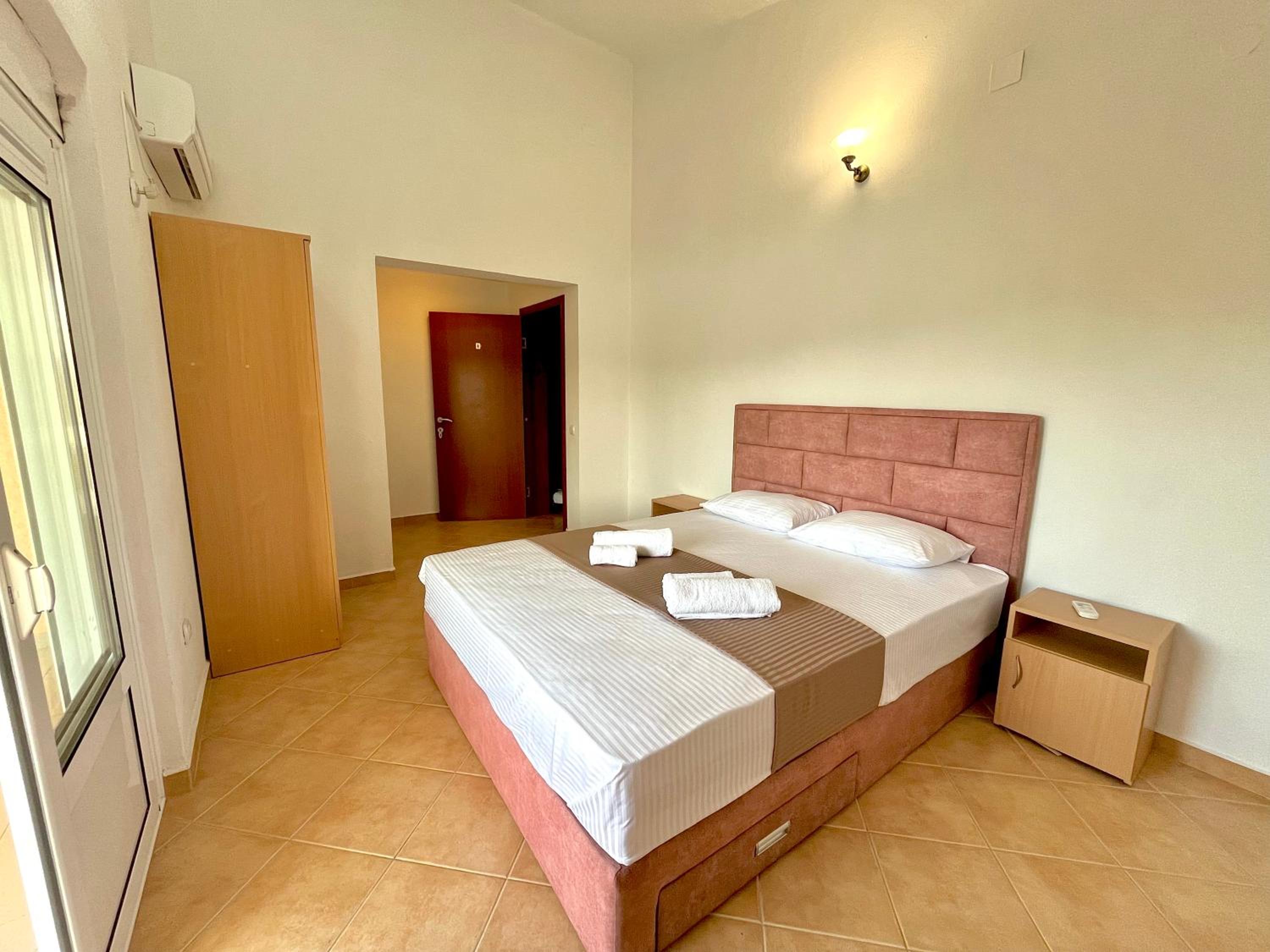 Double Room With Lake View photo 1