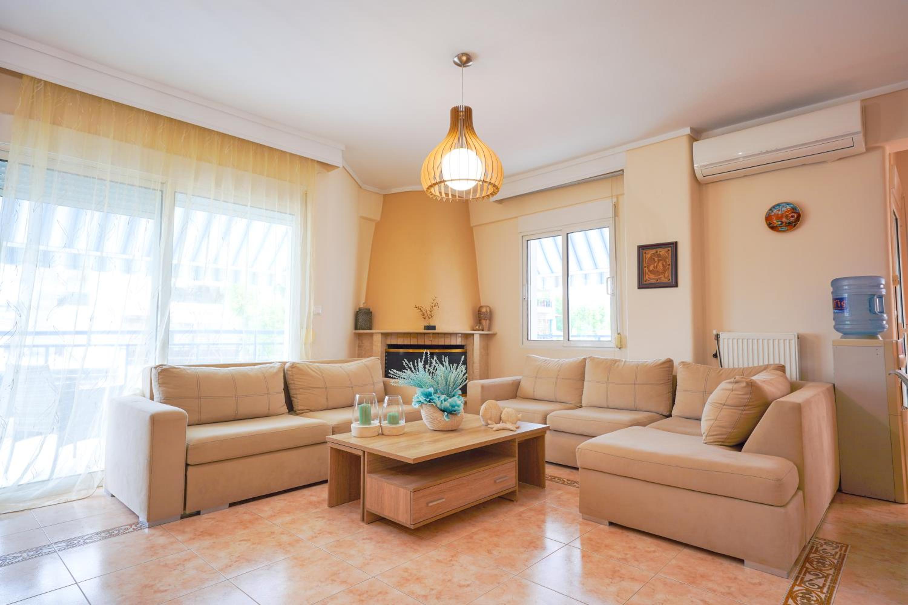 Two-Bedroom Apartment - Photo 8