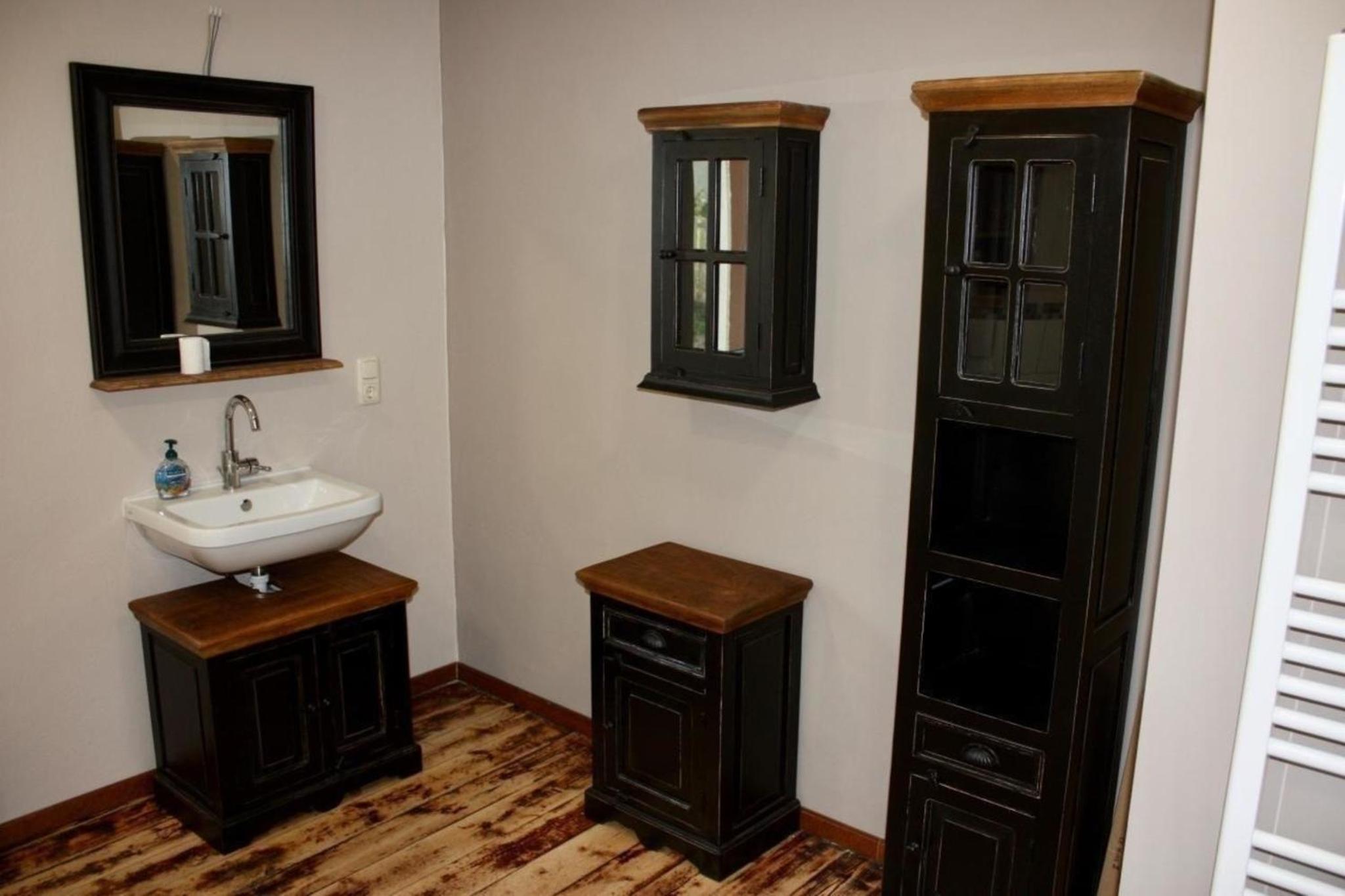 Four-Bedroom Vacation Home photo 3