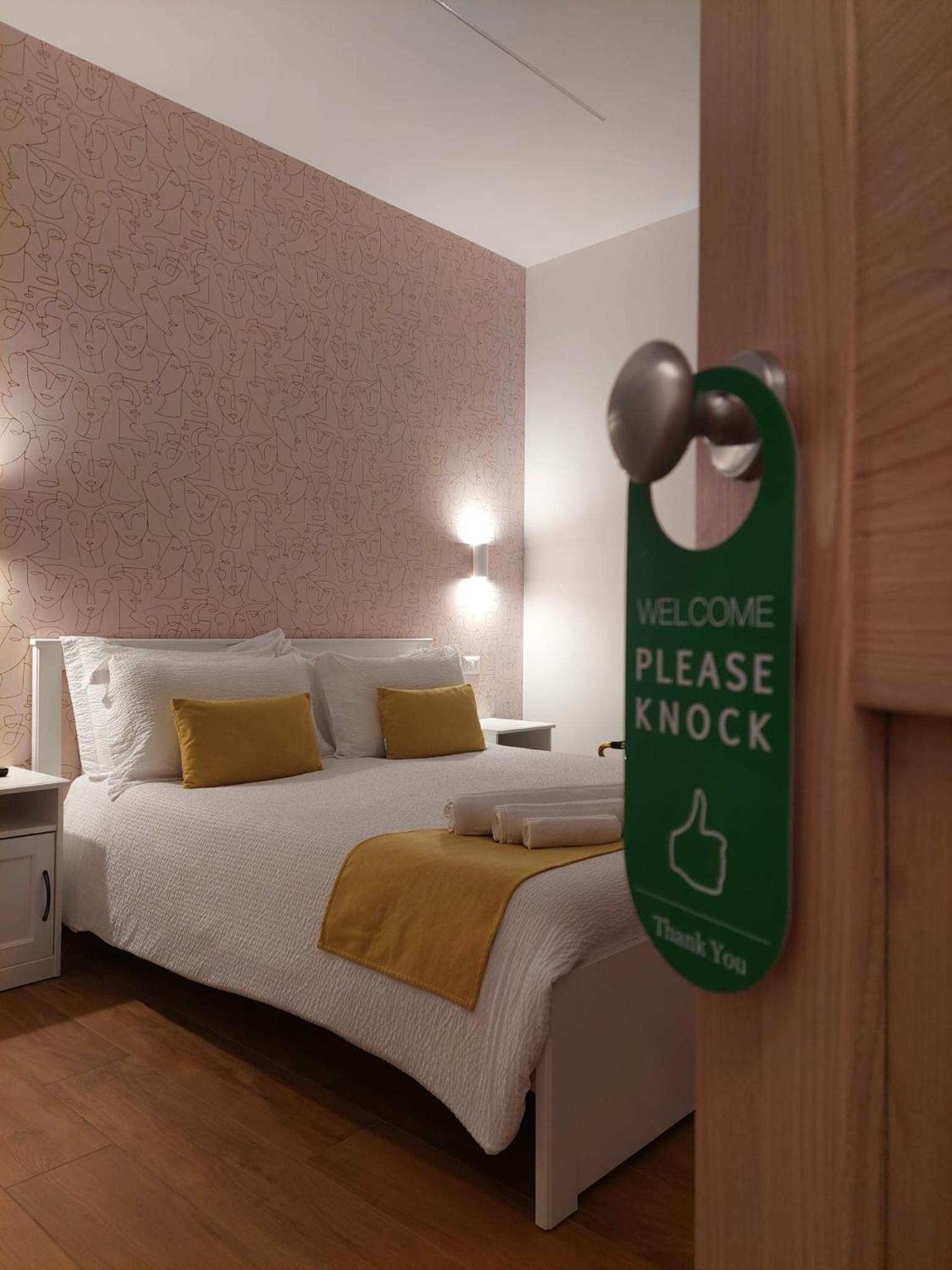 Double Room With Terrace