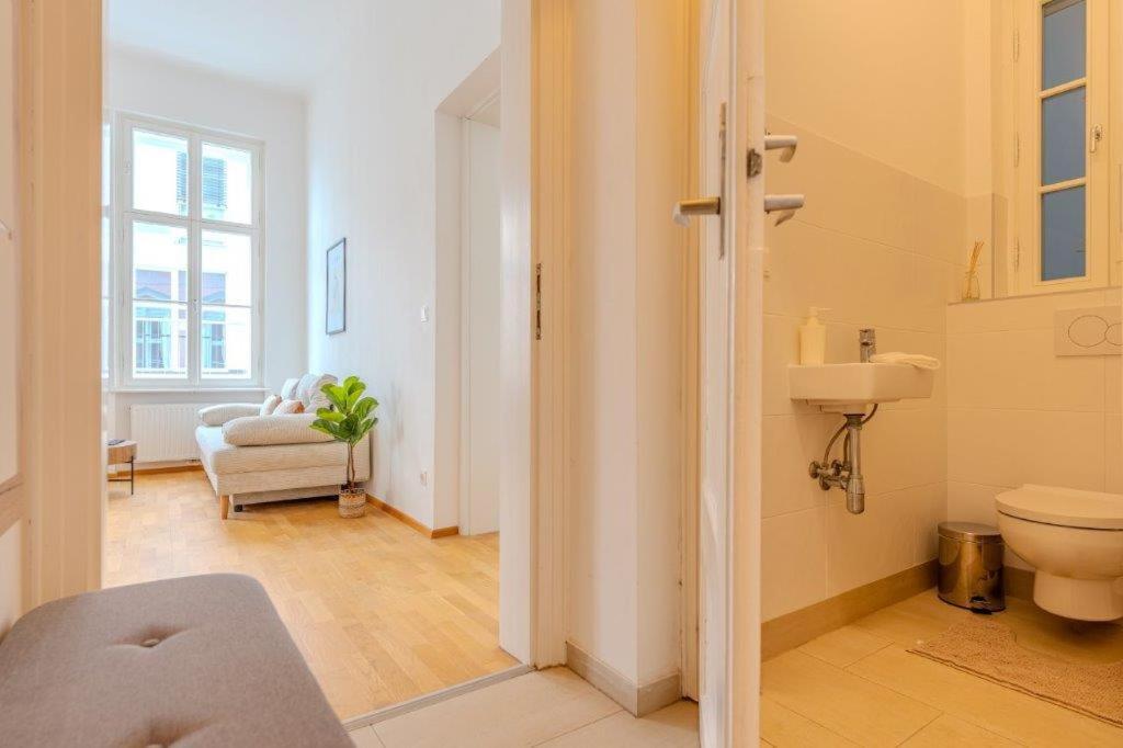 Two-Bedroom Apartment photo 2