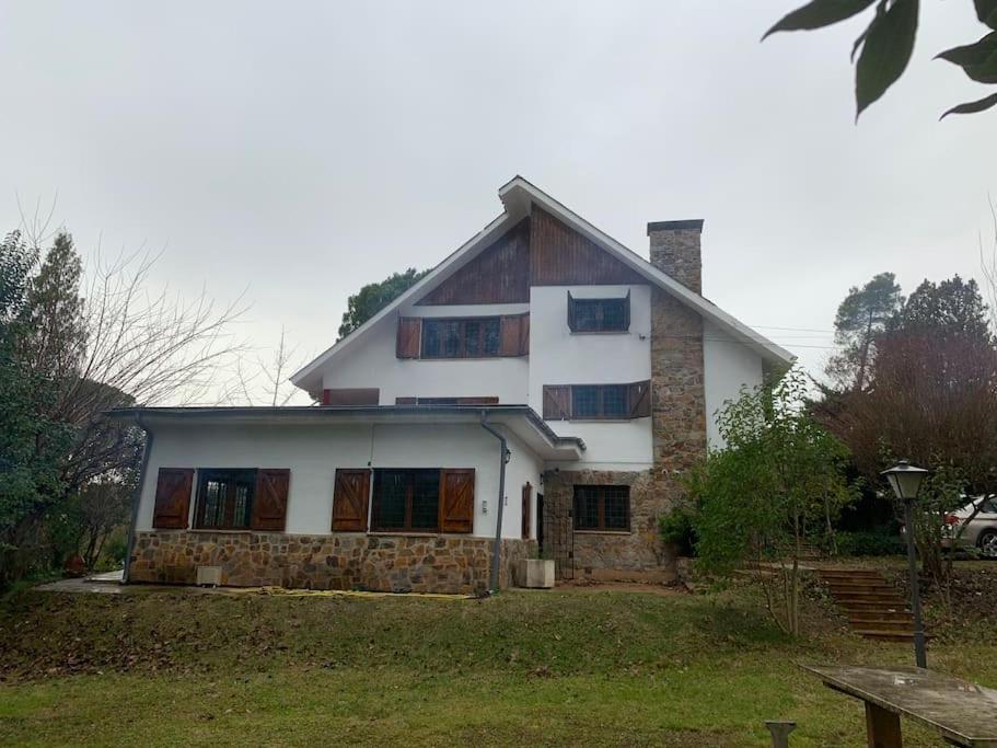 Villa photo 2
