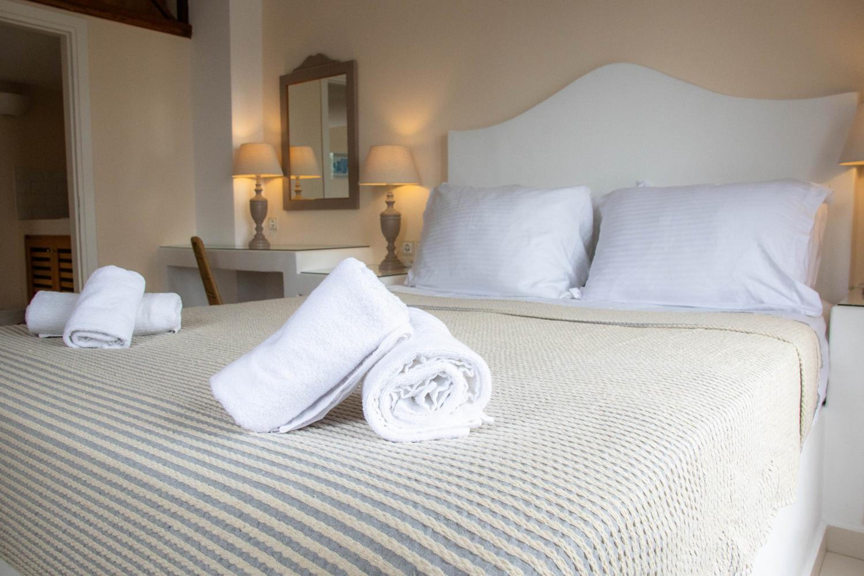 One-Bedroom Apartment (2 - 4 Adults)