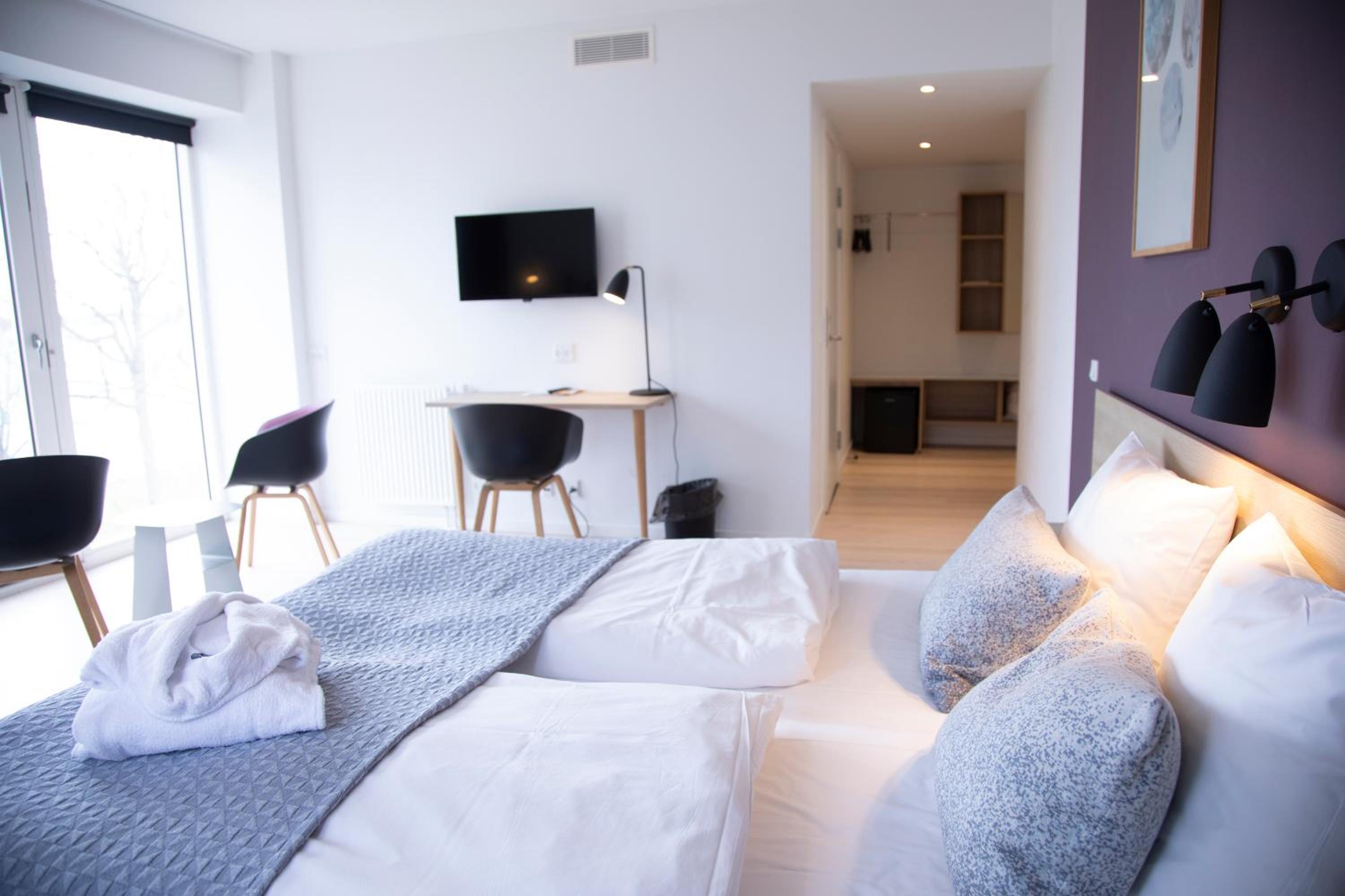 Junior Suite with Lake View photo 1