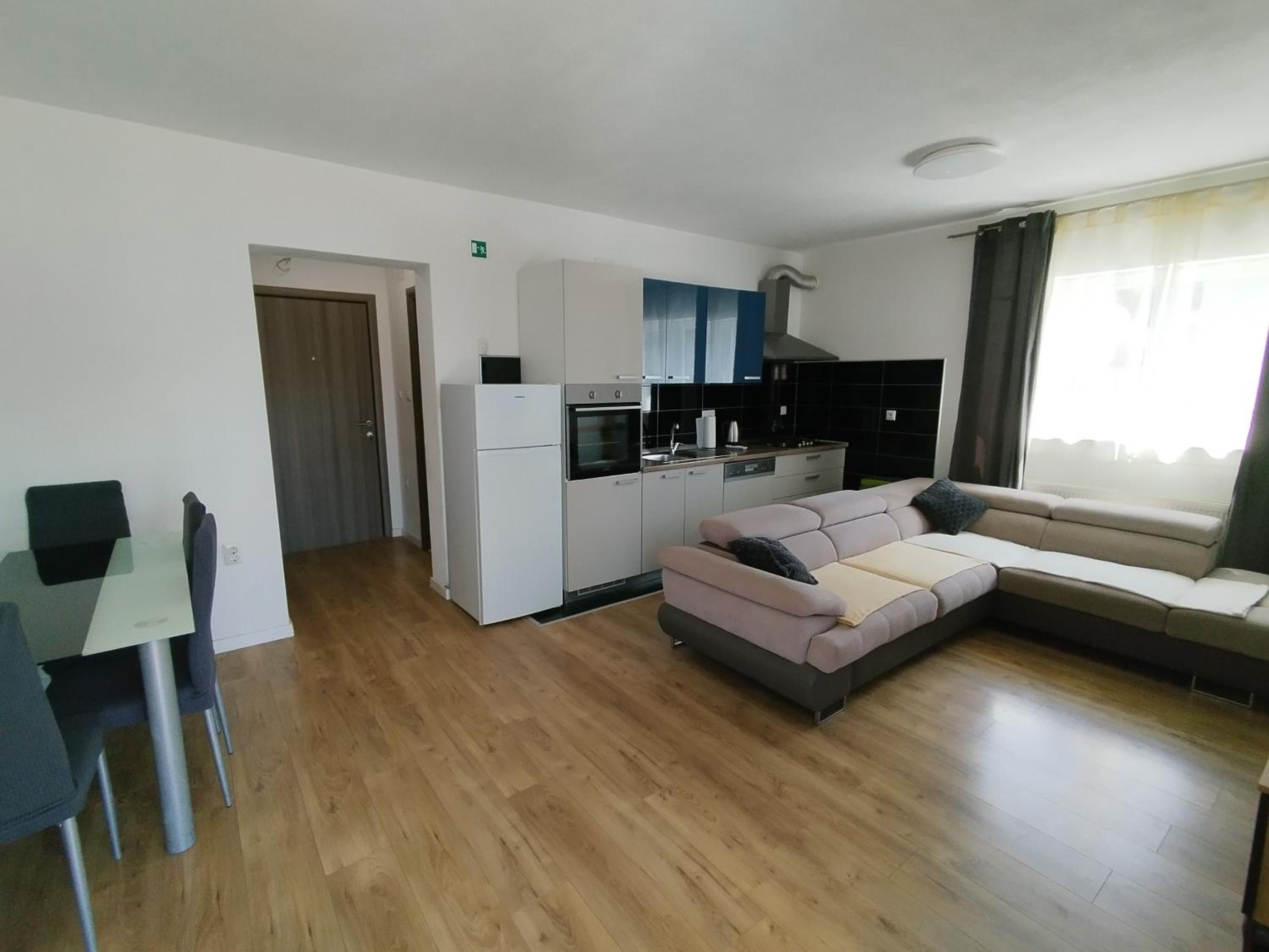 One-Bedroom Apartment - Photo 23