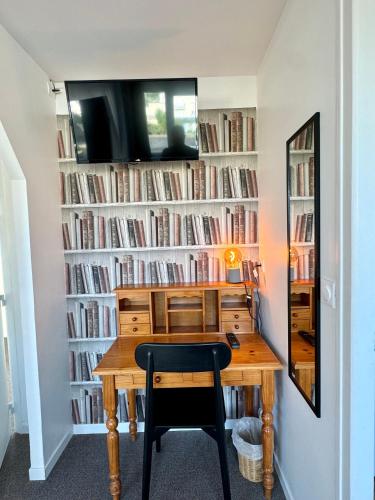 Suite - Photo 12
