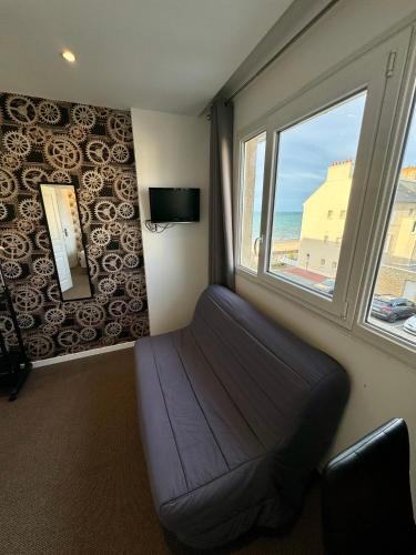 Suite - Photo 4