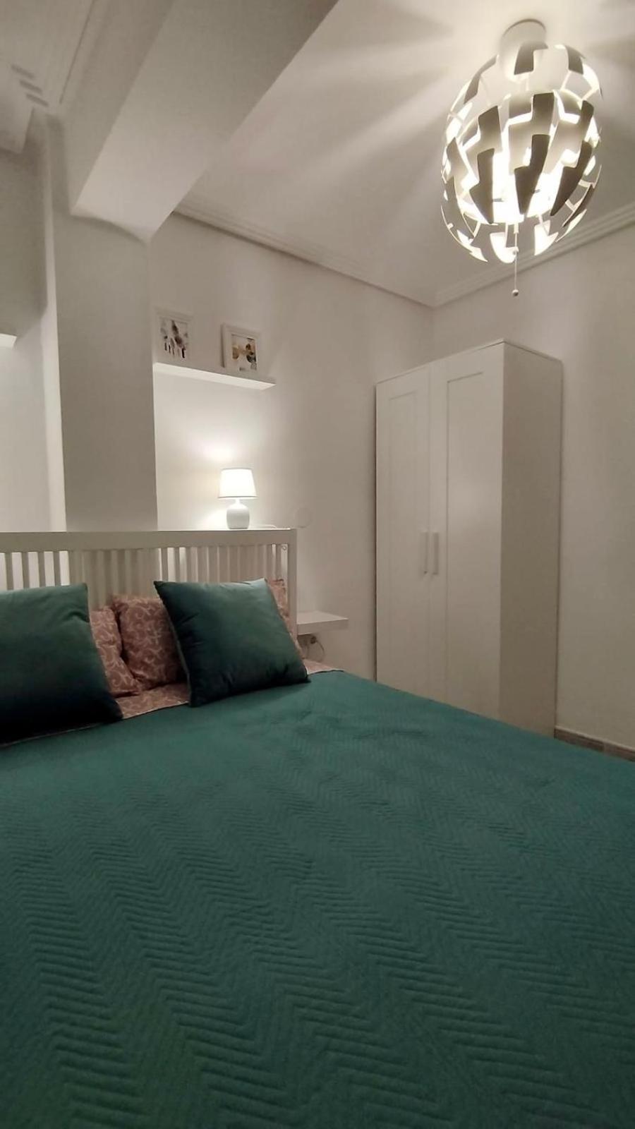 Three-Bedroom Apartment with Sea View photo 2