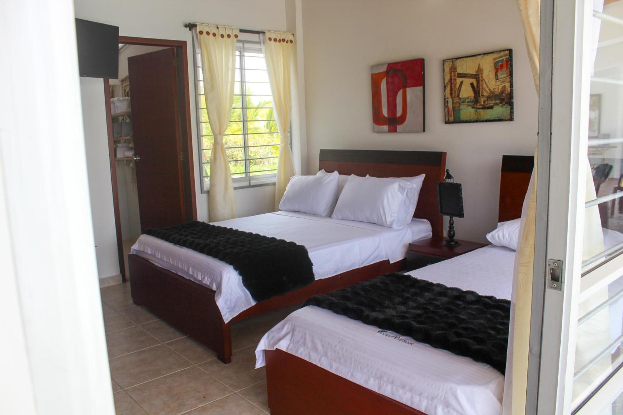 Superior Villa photo 1