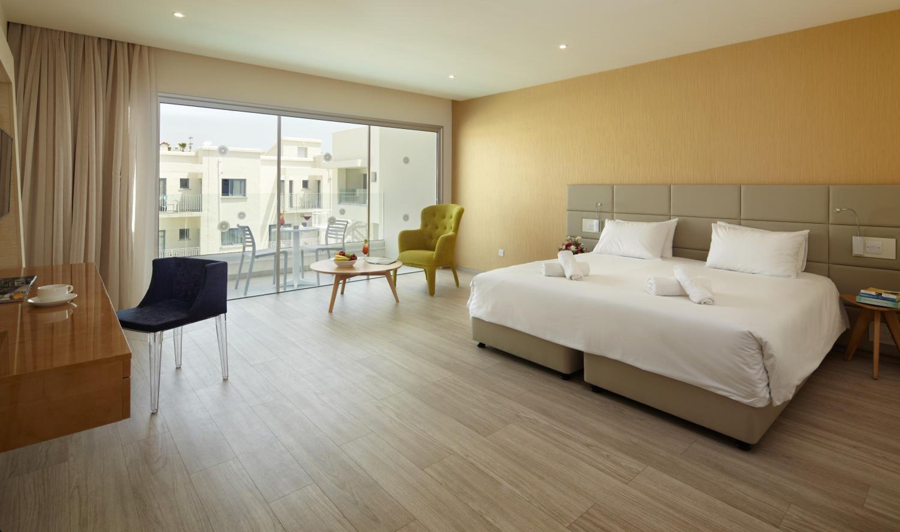 Double or Twin Room with Balcony - Photo 1
