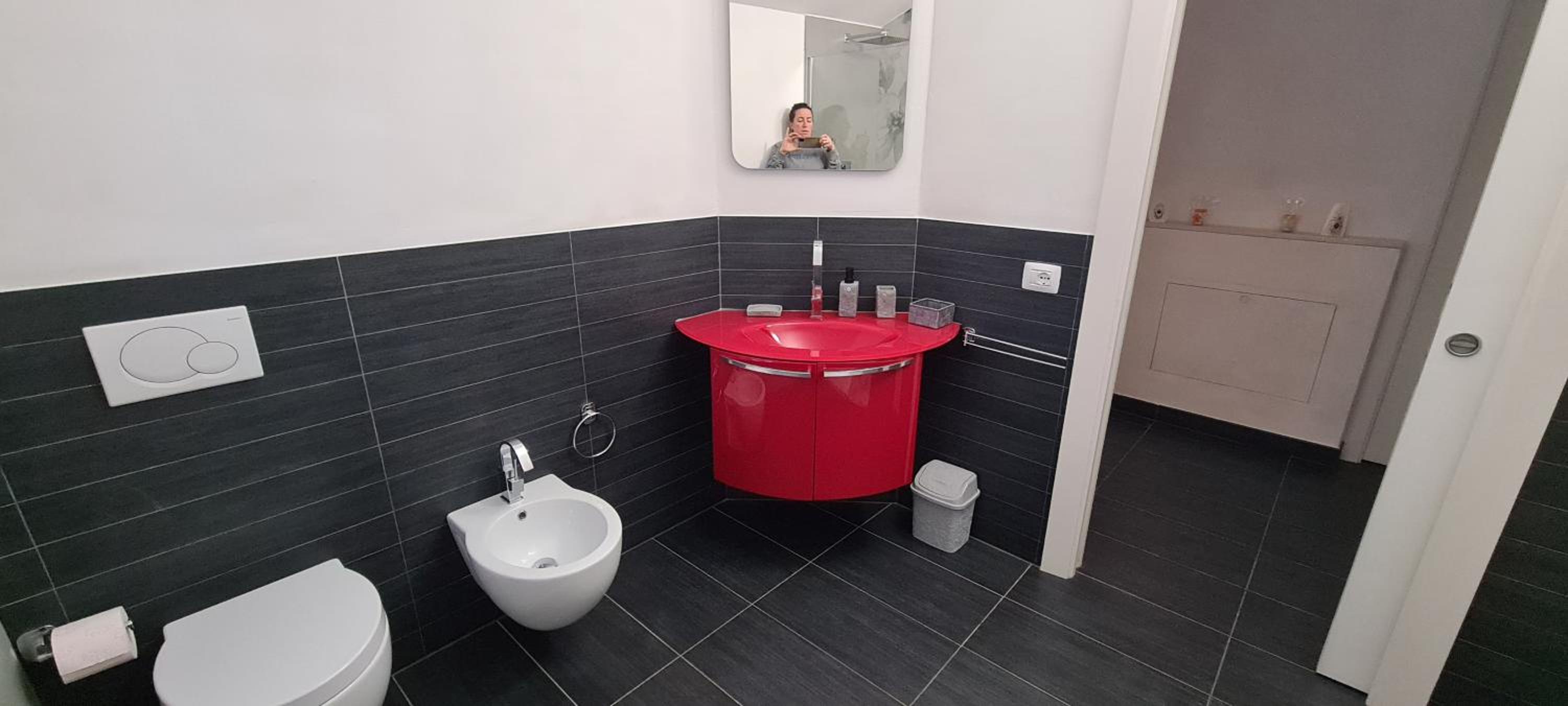 Three-Bedroom Apartment - Photo 7