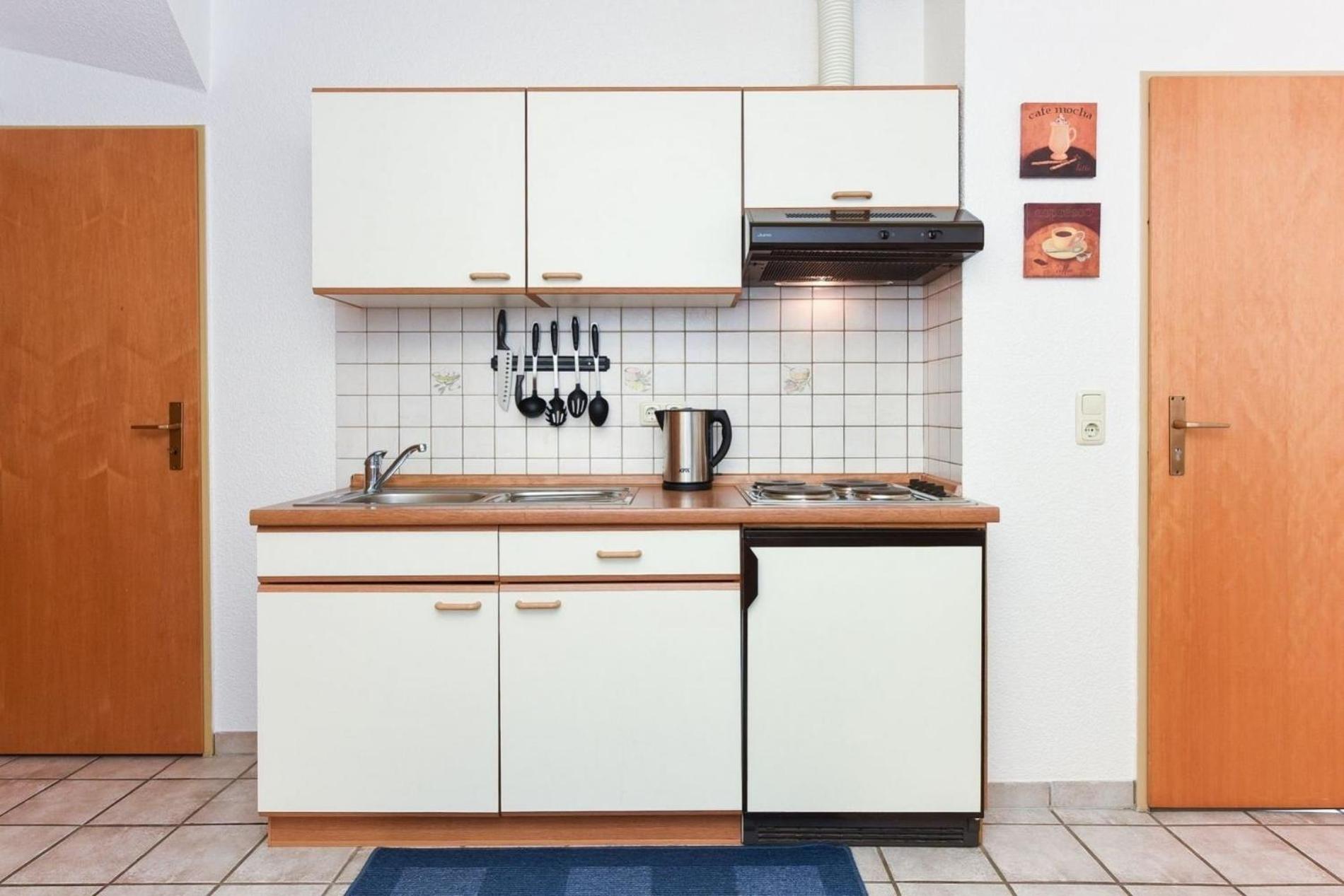 Apartment photo 2