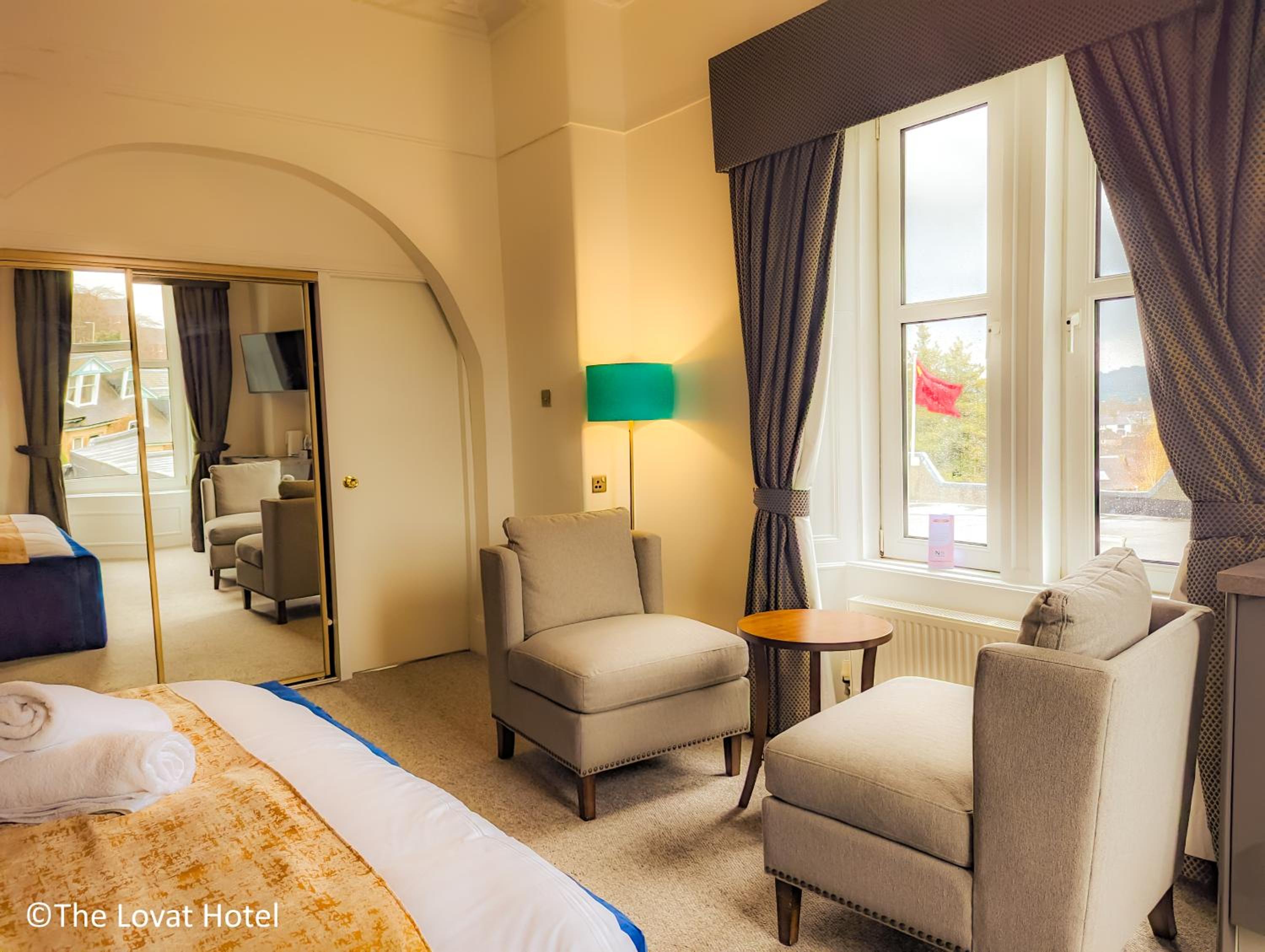 Lovat Signature Room