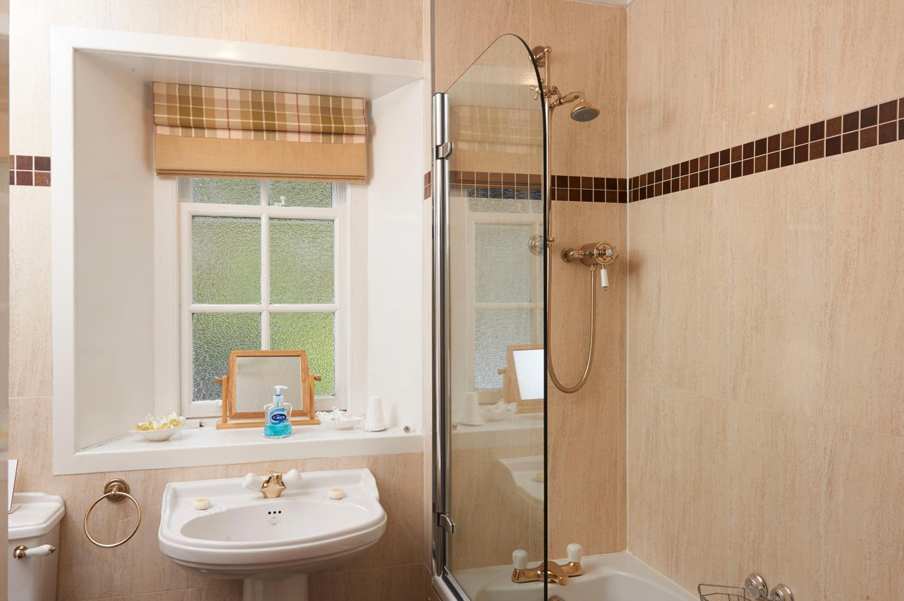 Two-Bedroom House photo 3