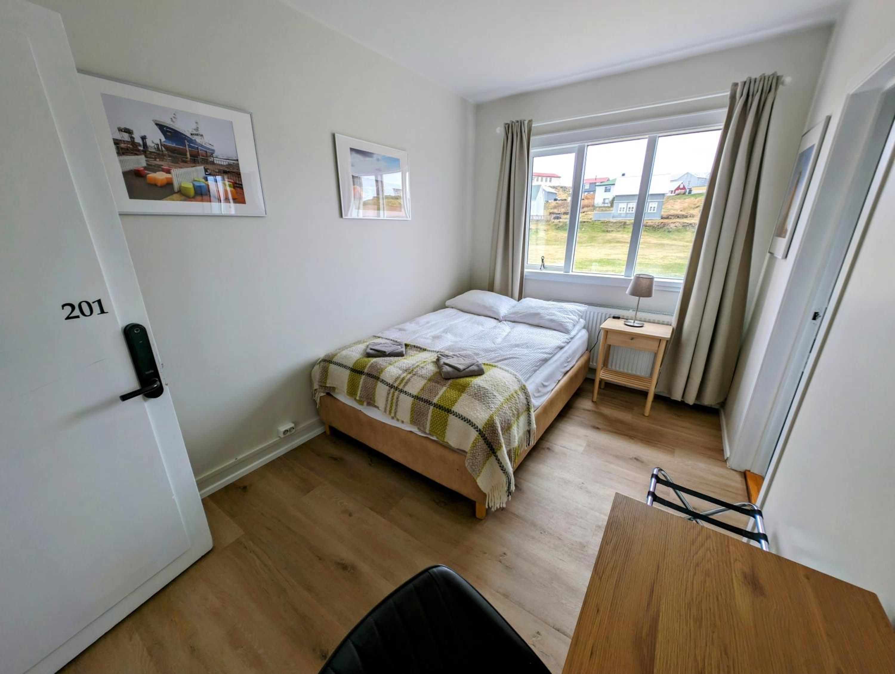 Small Double Room - Photo 2