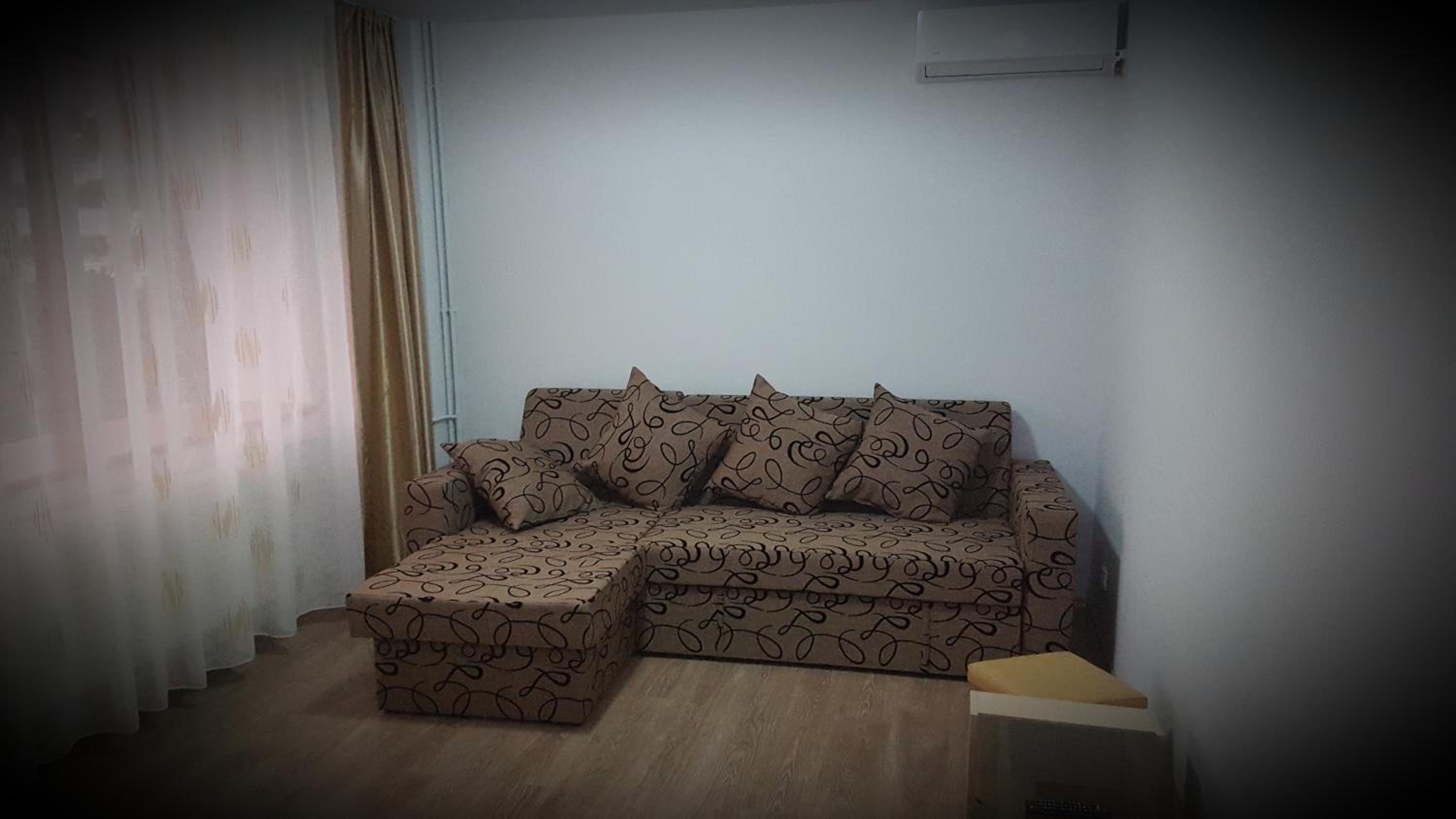 Corner Suite photo 1