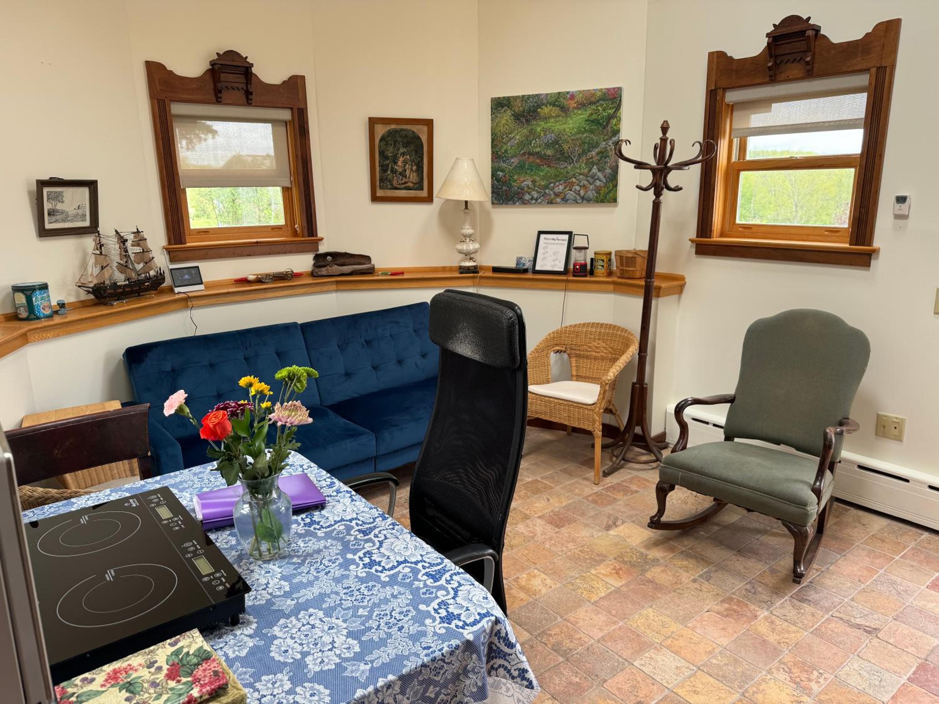 Two-Bedroom House photo 3