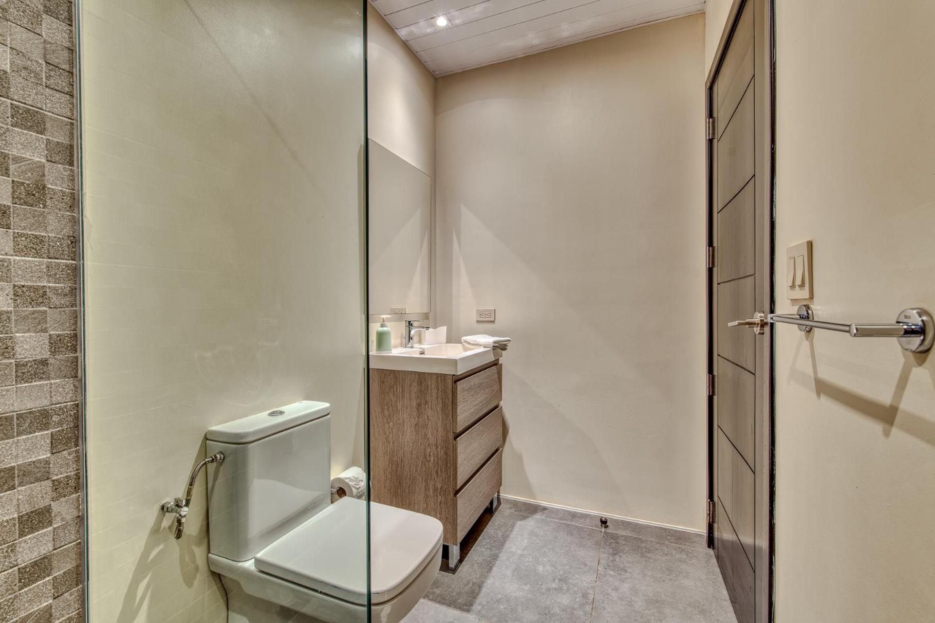 Two-Bedroom Deluxe Apartment with Balcony photo 2