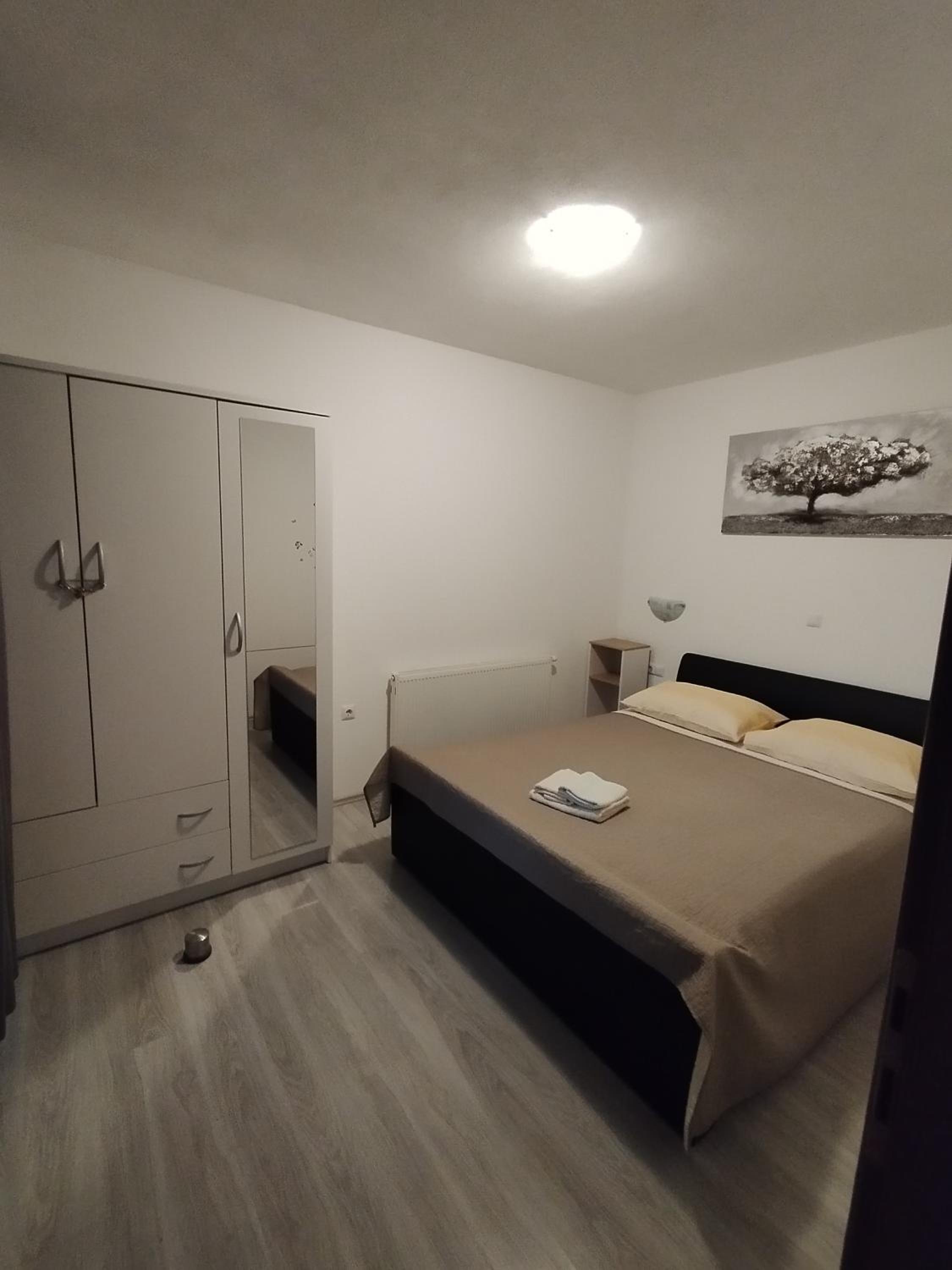 One-Bedroom Apartment - Photo 13