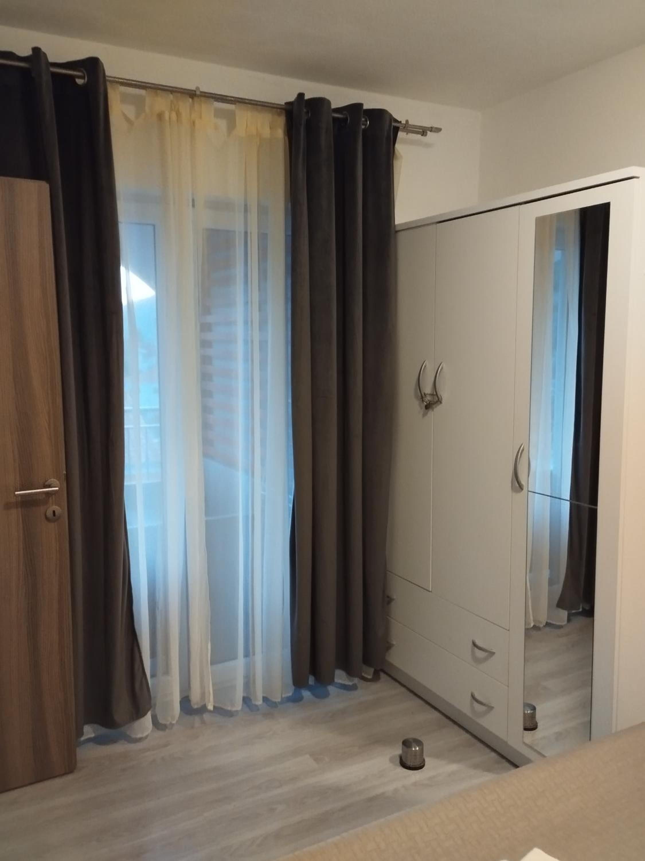 One-Bedroom Apartment - Photo 15