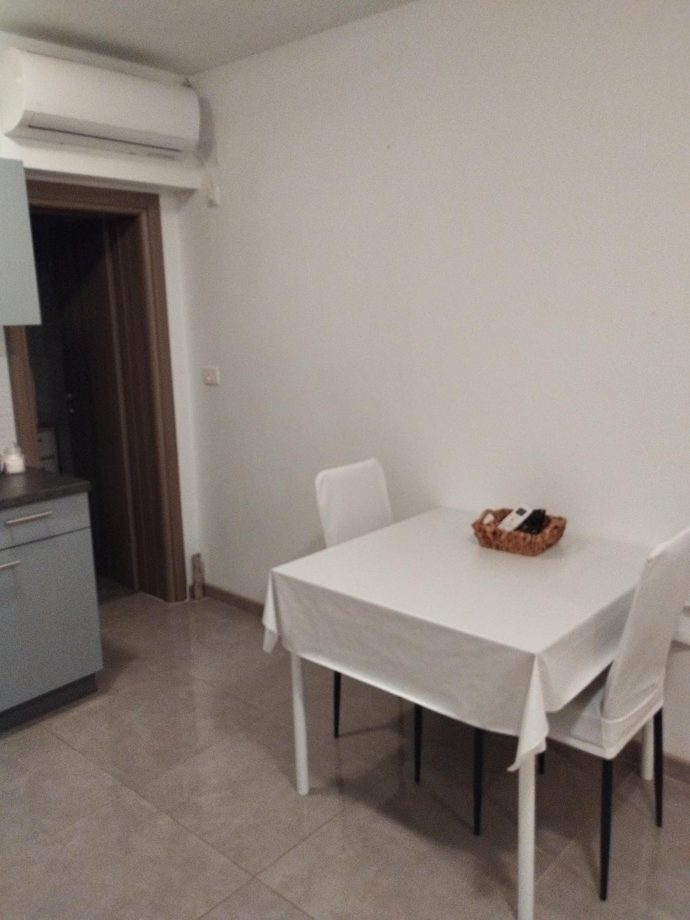 Studio Apartment - Photo 5