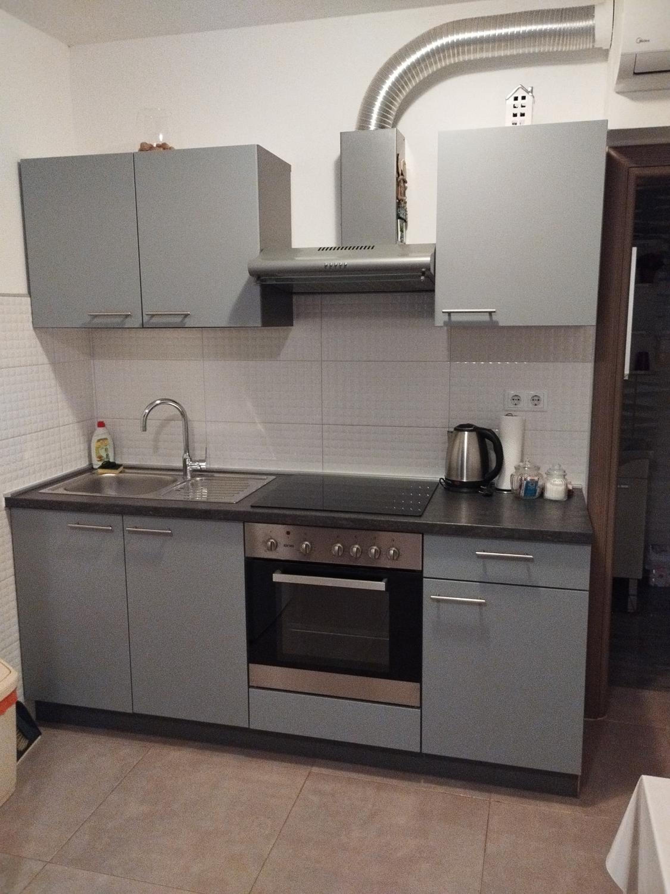 Studio Apartment - Photo 7