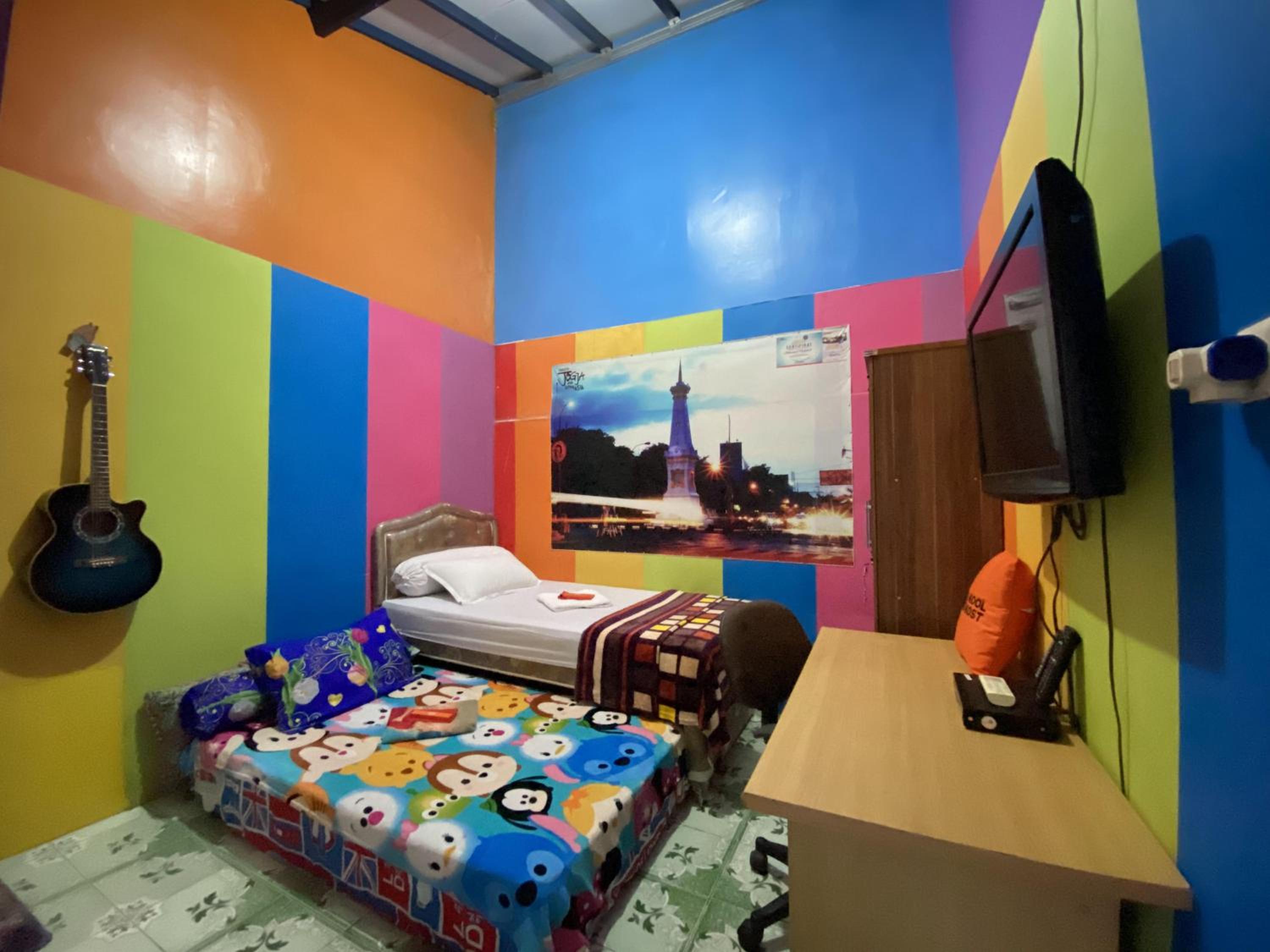 Standard Twin Room