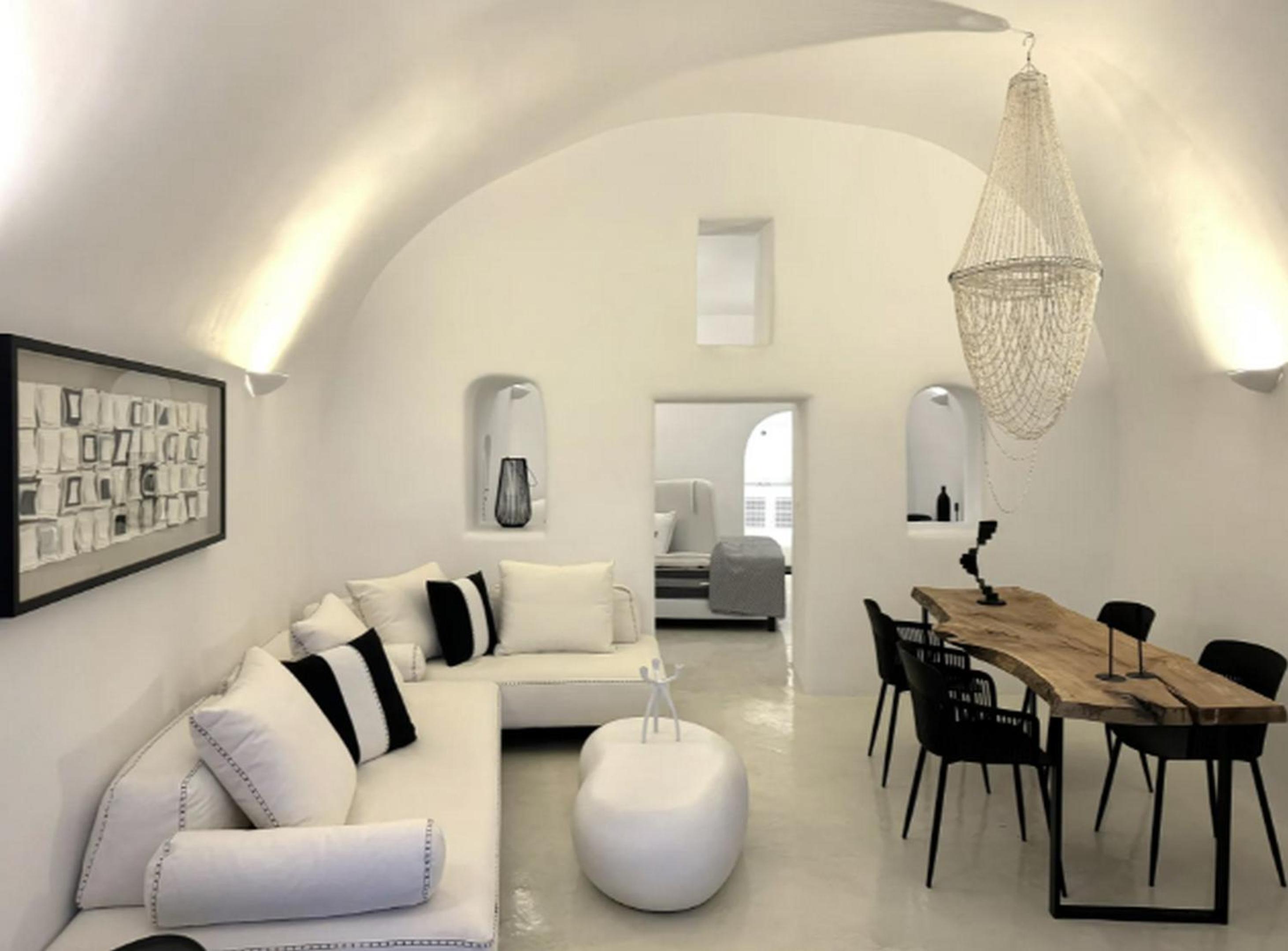 Three-Bedroom Villa photo 1