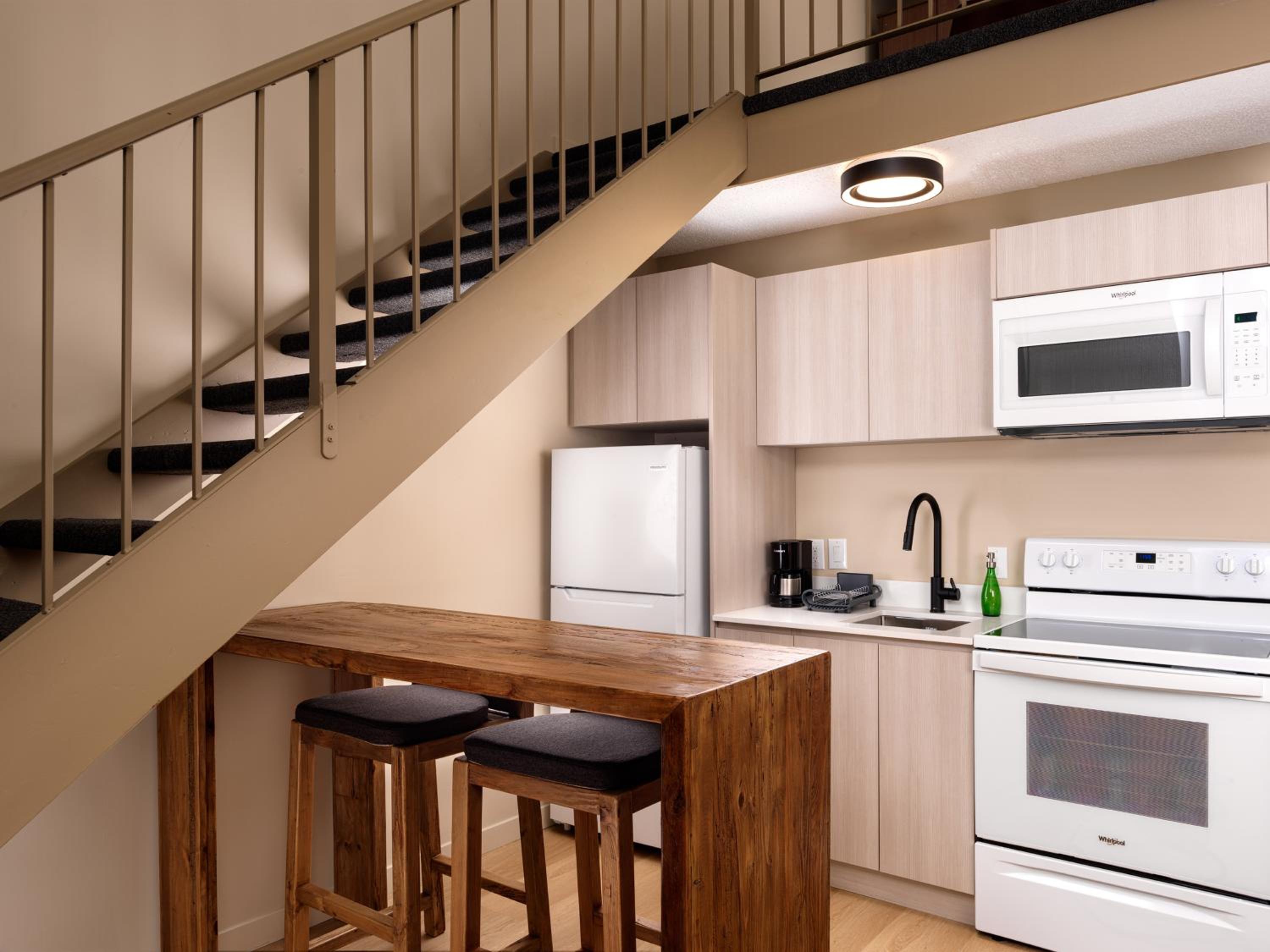 Executive Studio Suite - Photo 2