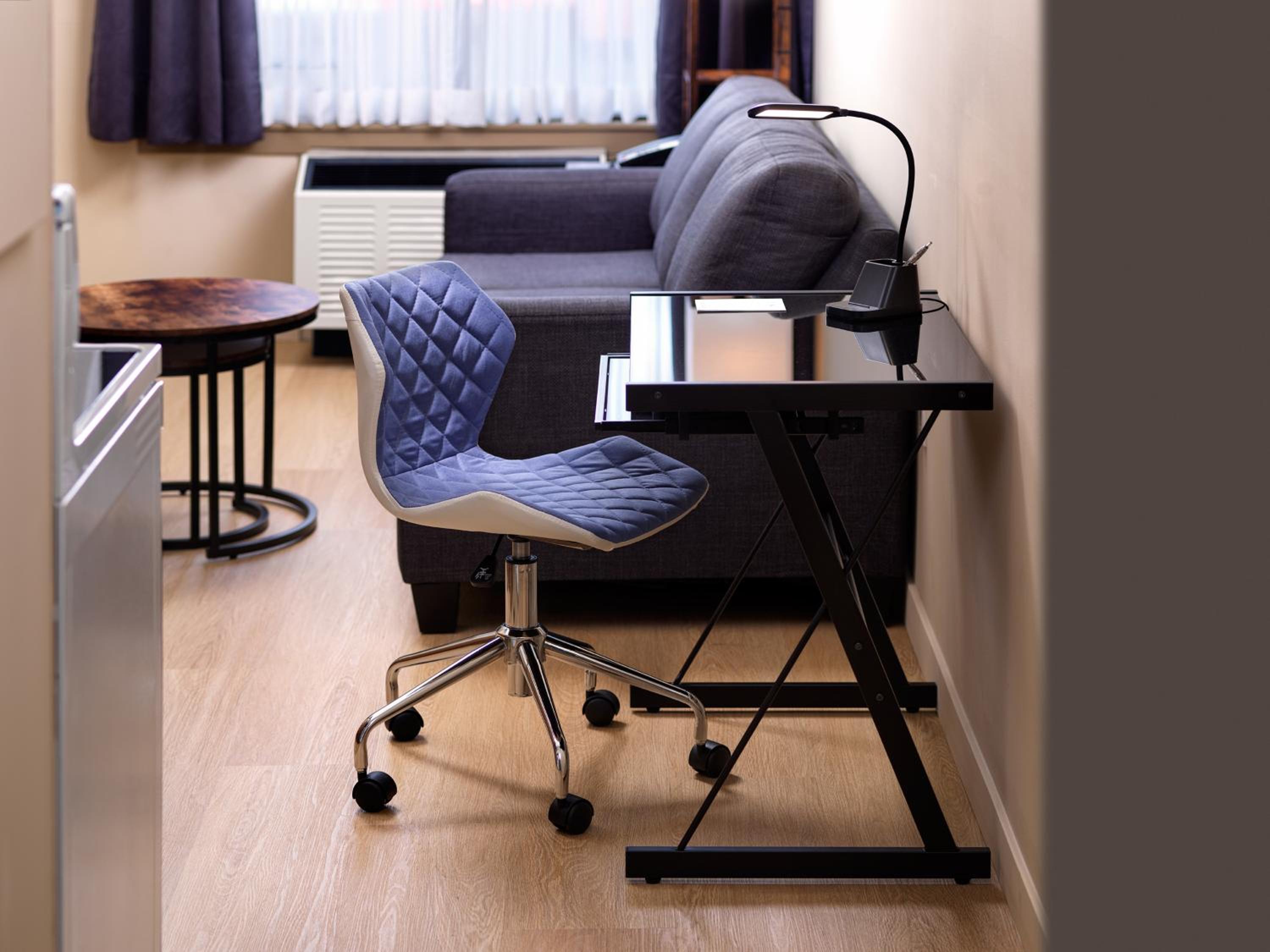Executive Studio Suite - Photo 5