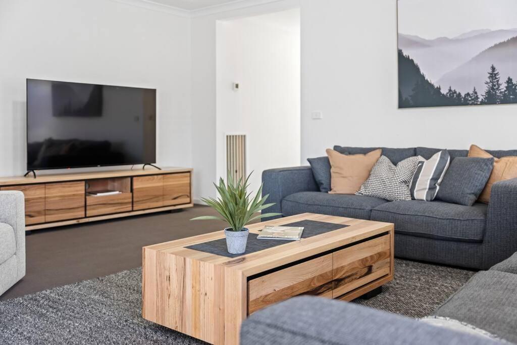 Four-Bedroom House photo 1