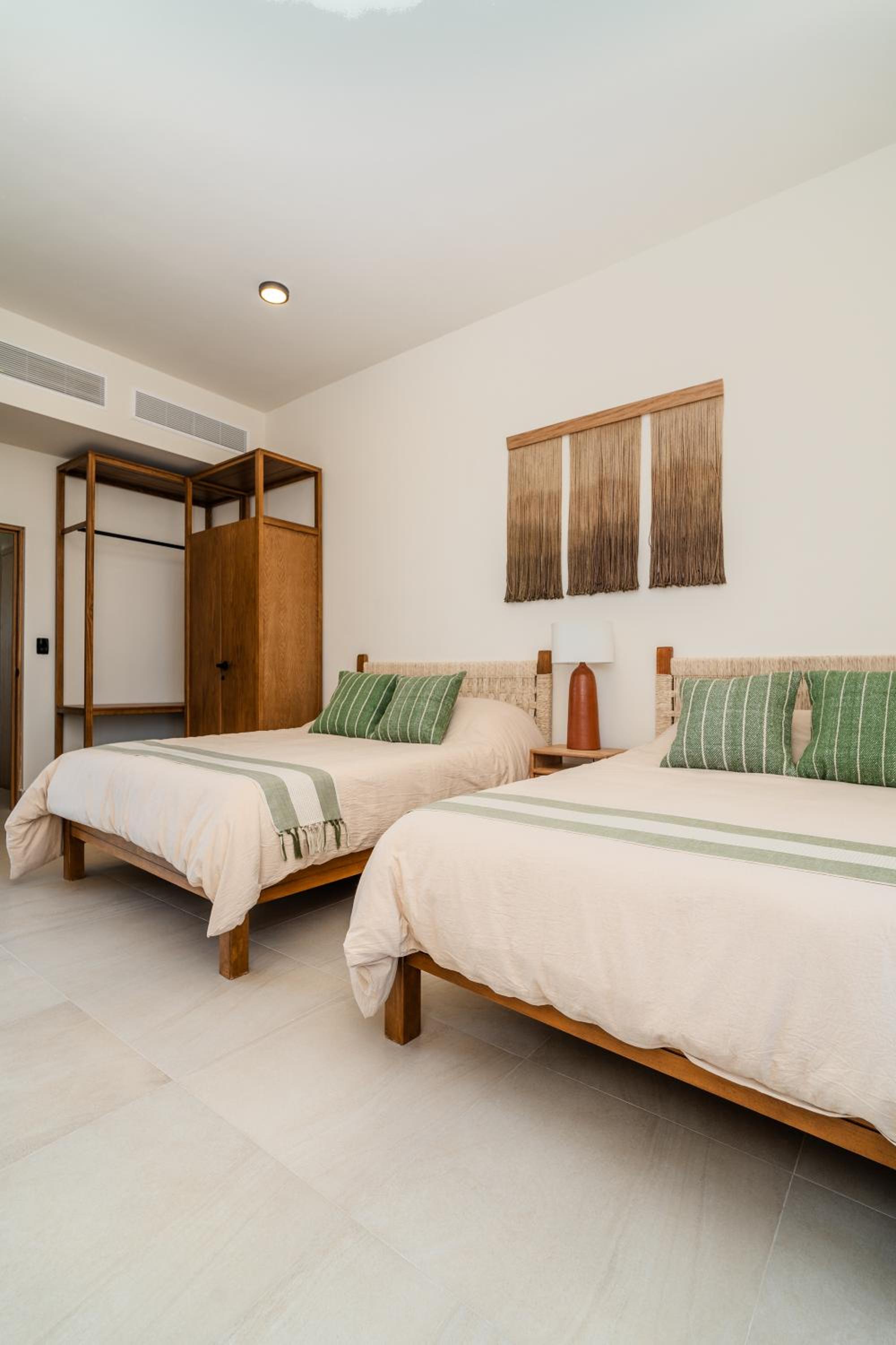 Three-Bedroom Apartment - Oceanfront photo 1